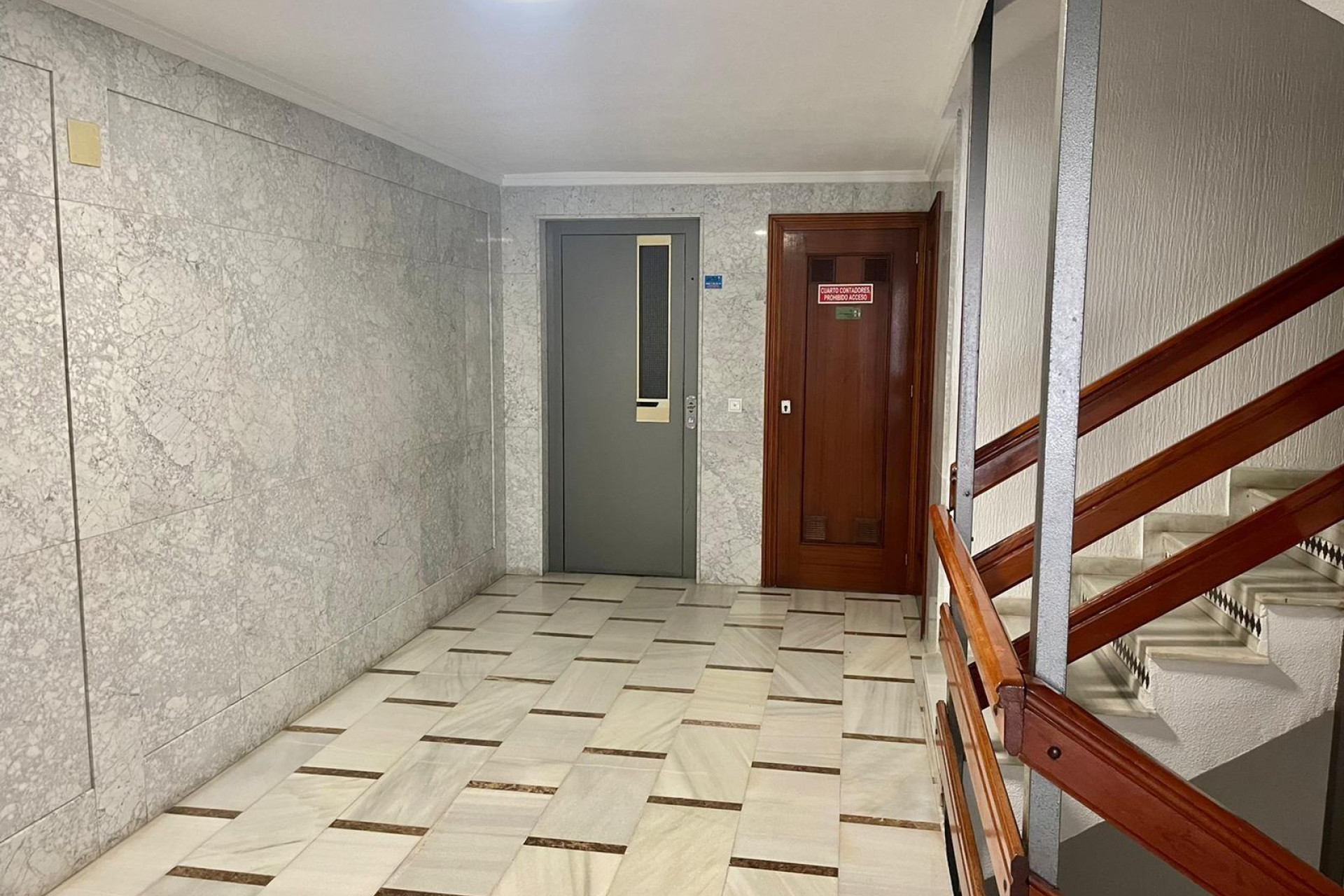 Resale - Apartment / flat - Torrevieja - Los balcones