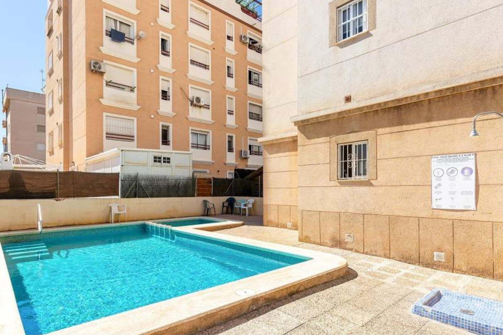 Resale - Apartment / flat - Torrevieja - Nueva Torrevieja