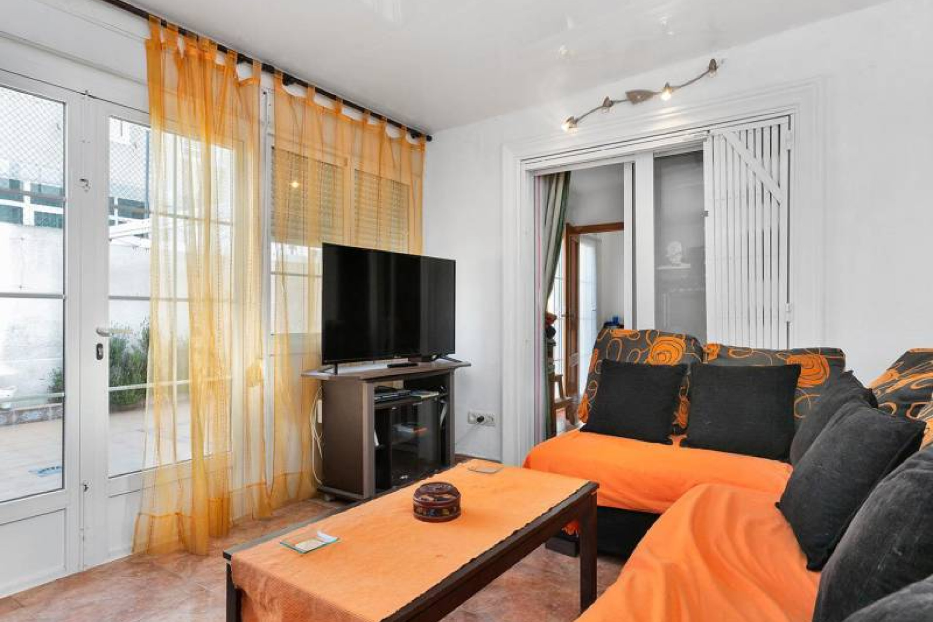 Resale - Apartment / flat - Torrevieja - Nueva Torrevieja