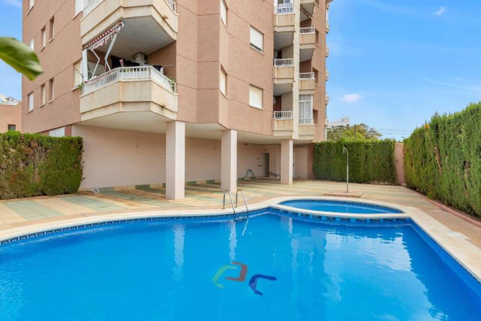 Resale - Apartment / flat - Torrevieja - Nueva Torrevieja