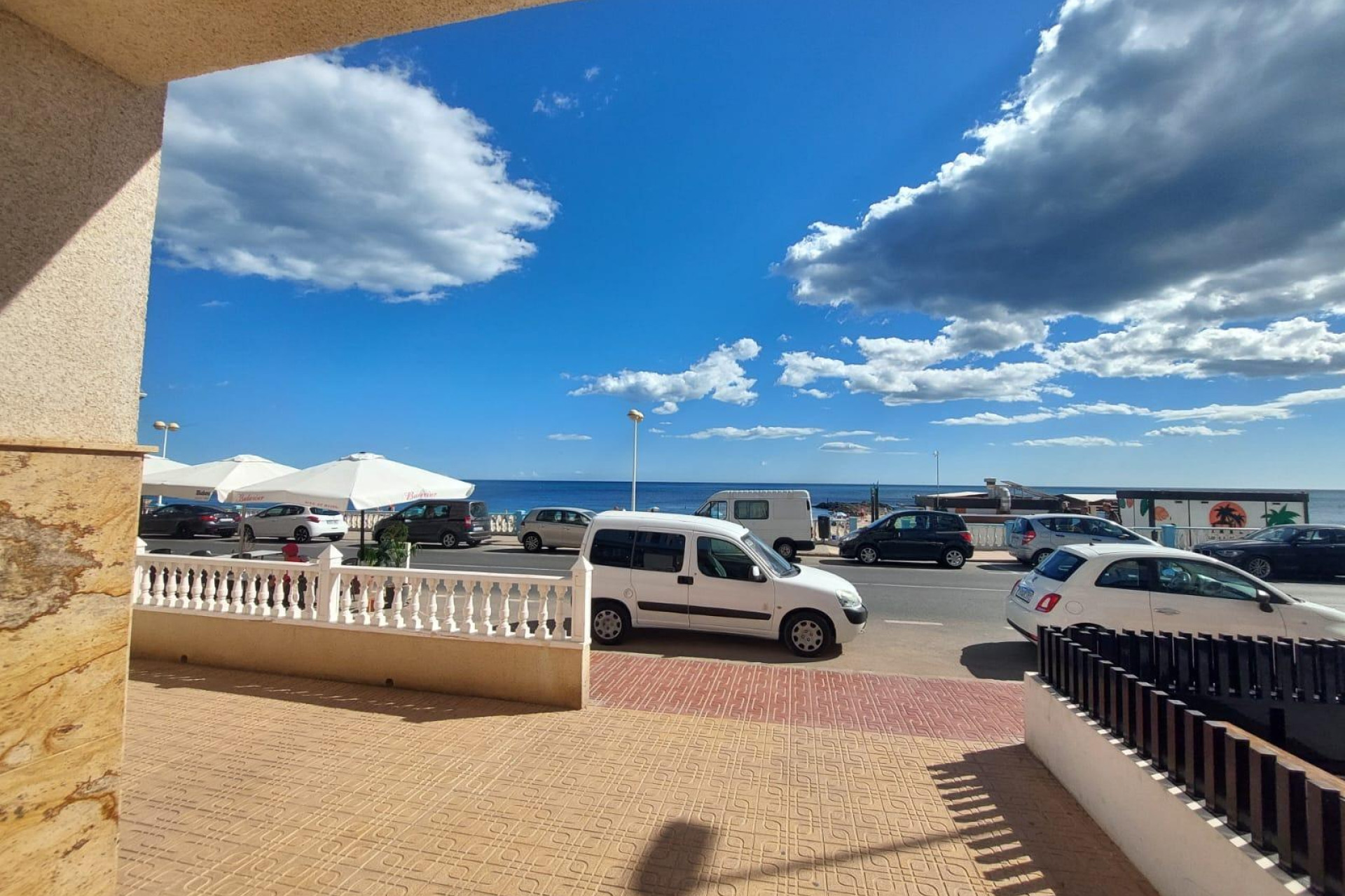 Resale - Apartment / flat - Torrevieja - Playa de los Locos