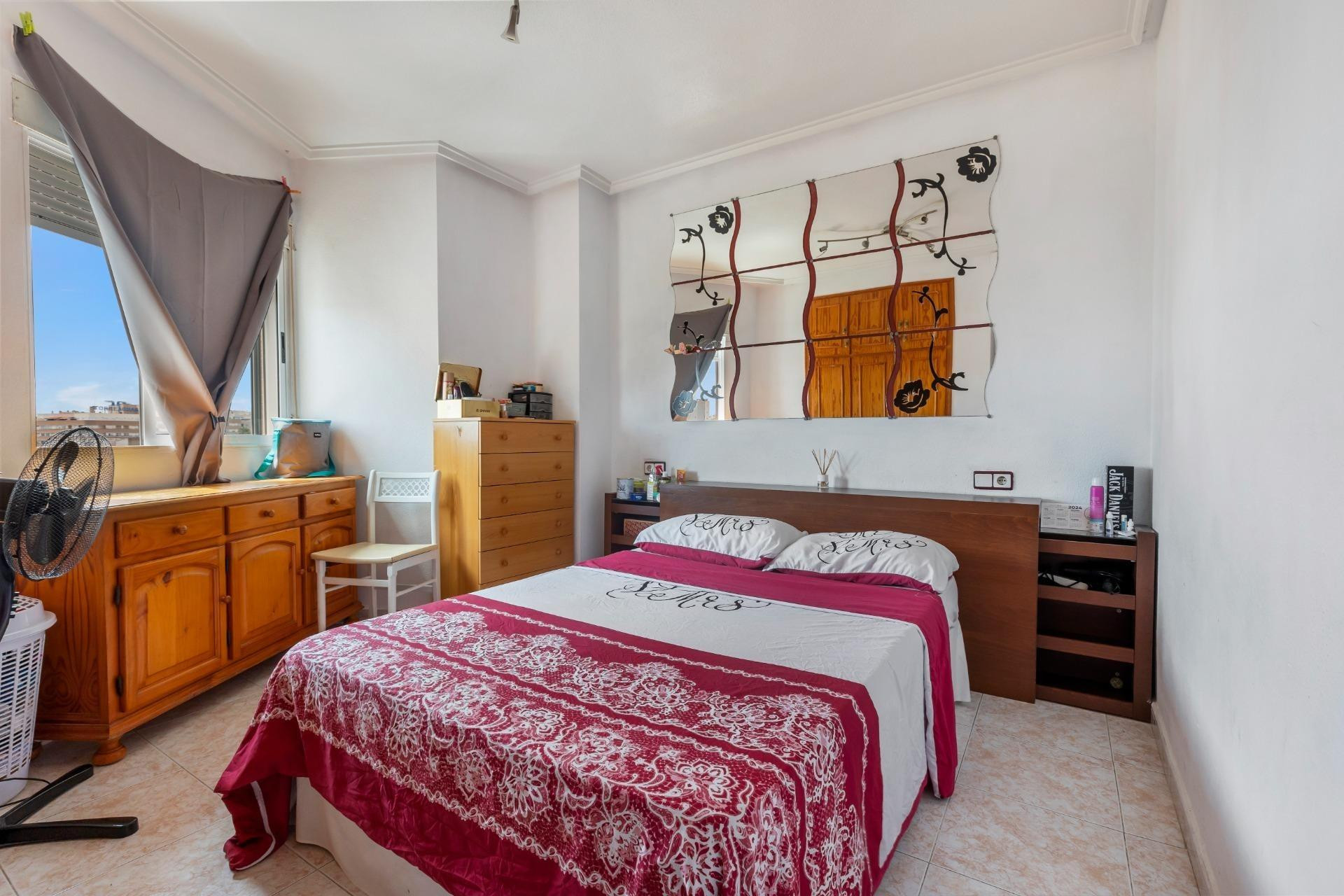 Resale - Apartment / flat - Torrevieja - Playa de los locos