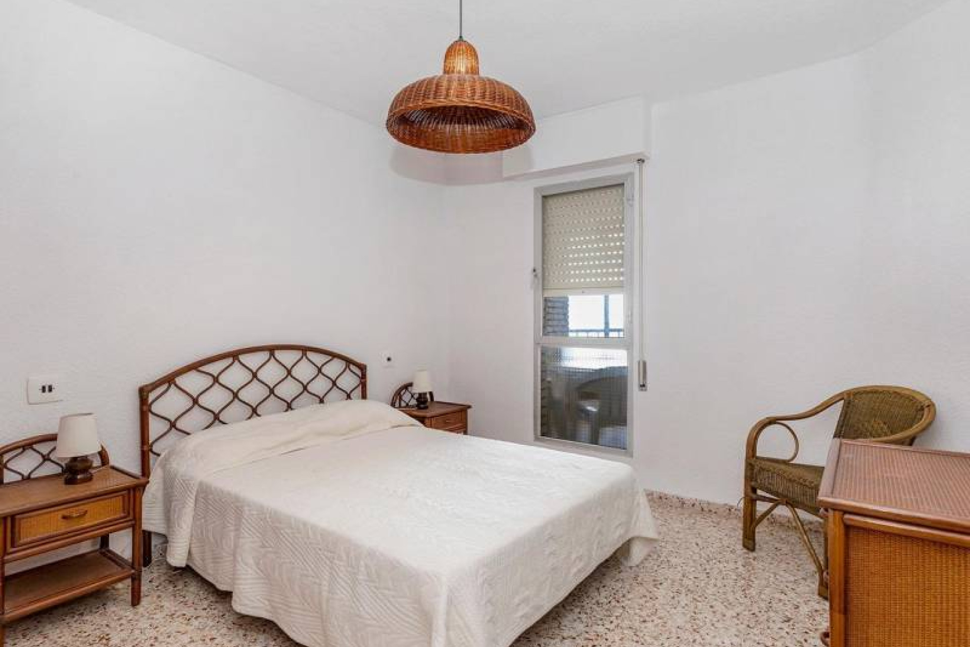 Resale - Apartment / flat - Torrevieja - Playa de los Locos