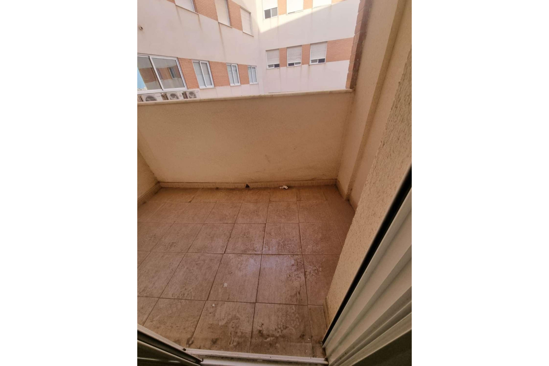 Resale - Apartment / flat - Torrevieja - Playa de los locos