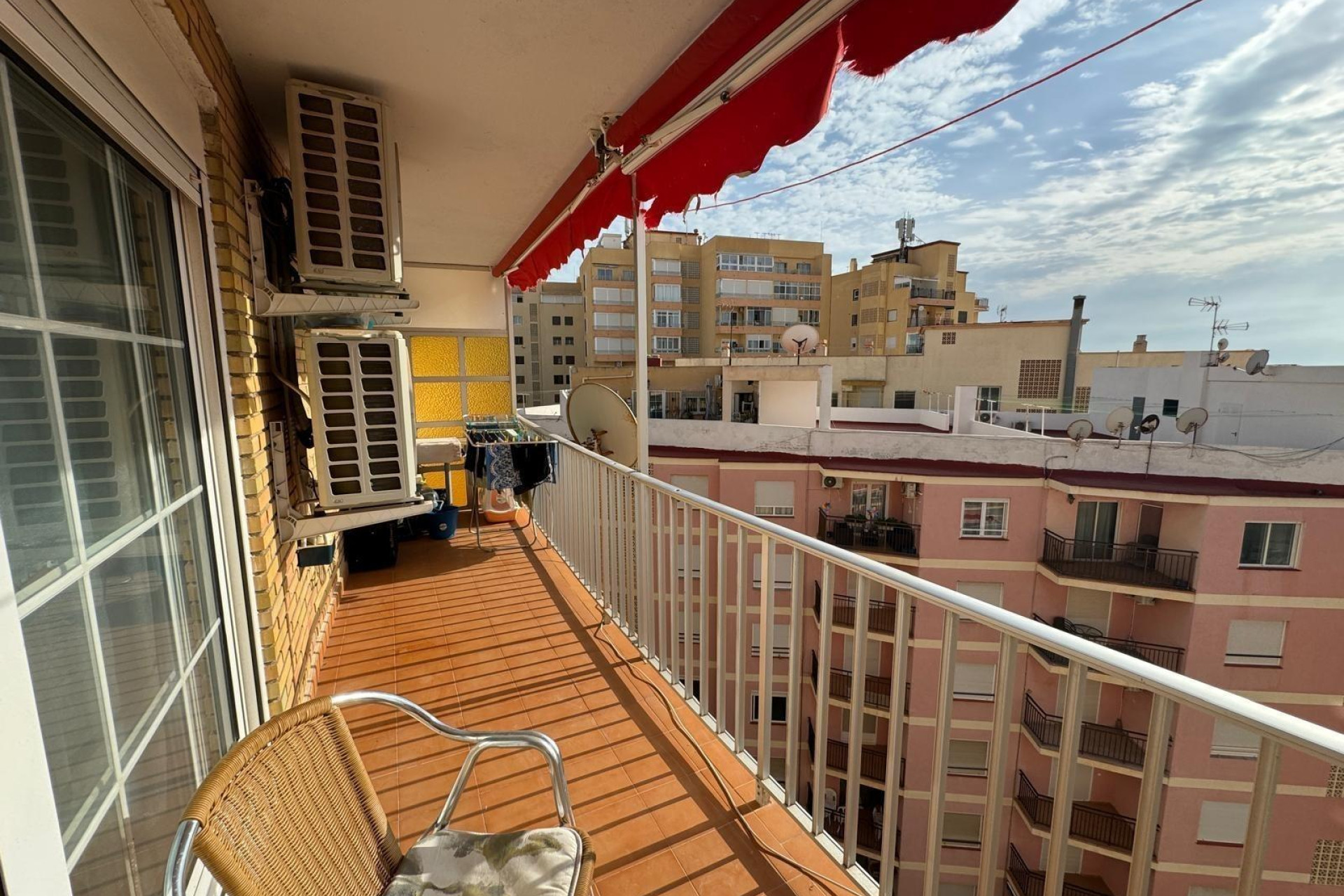 Resale - Apartment / flat - Torrevieja - Playa del cura