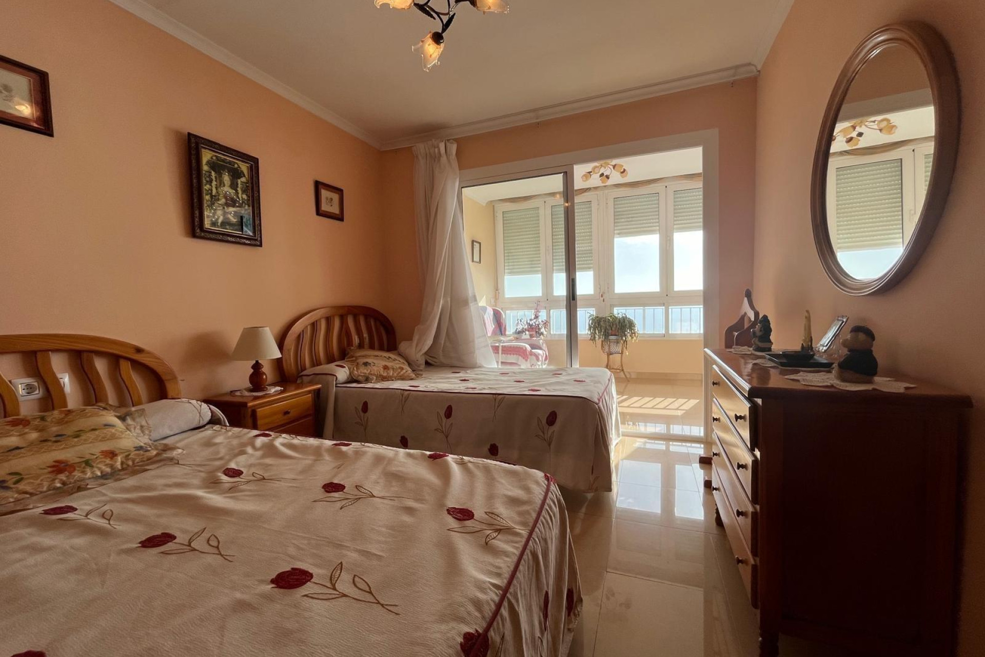 Resale - Apartment / flat - Torrevieja - Playa del cura