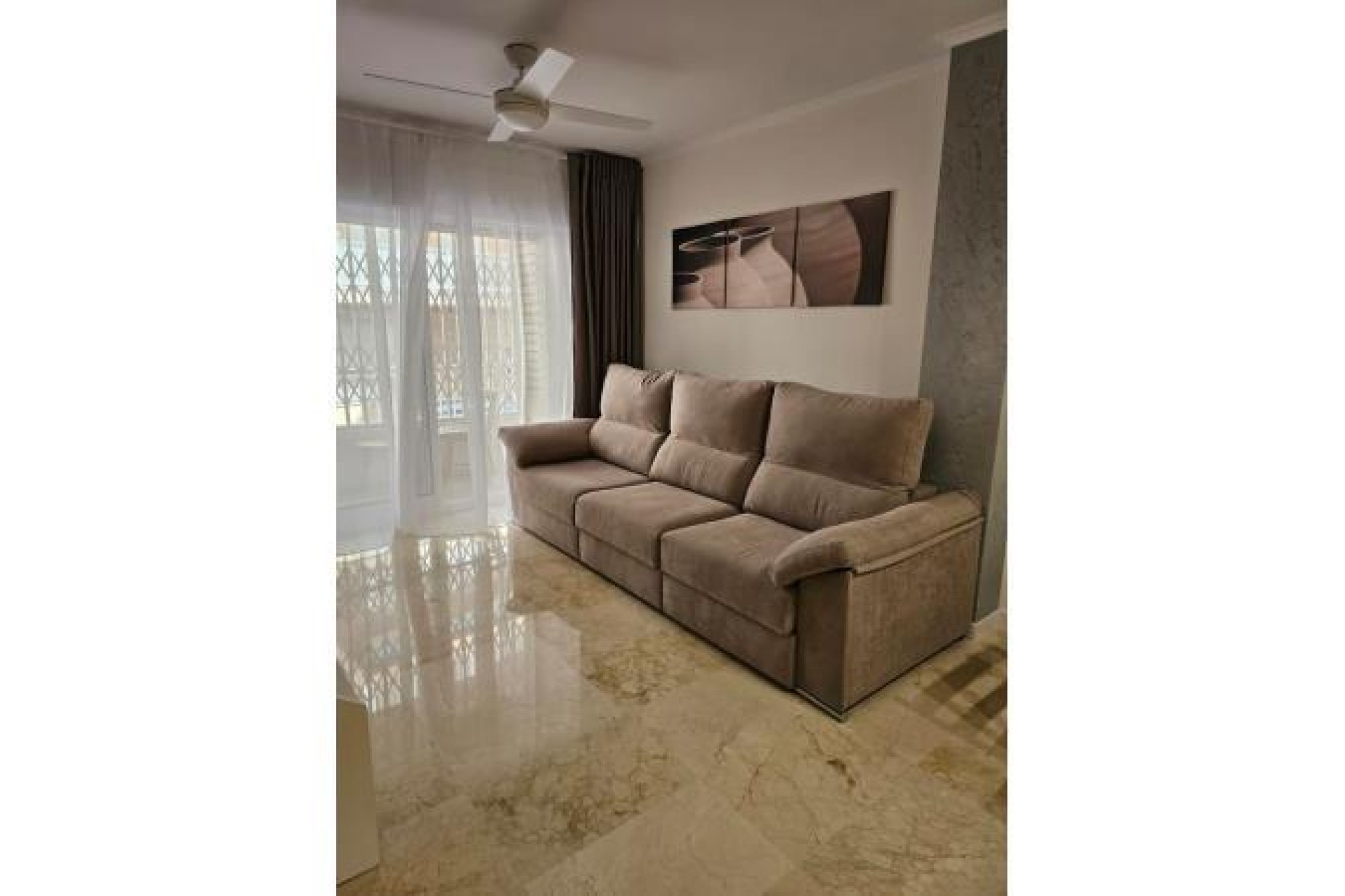 Resale - Apartment / flat - Torrevieja - Playa del cura