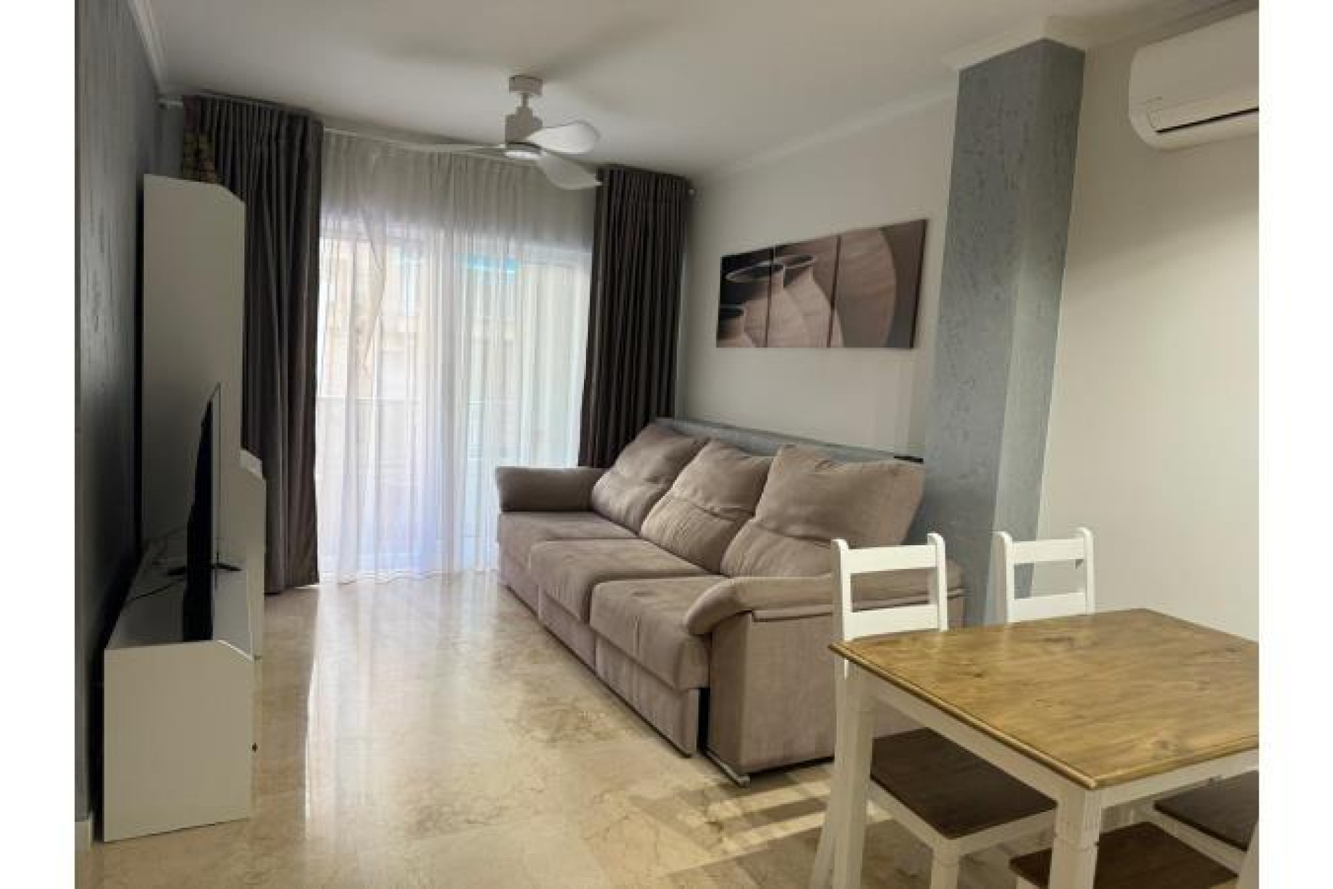 Resale - Apartment / flat - Torrevieja - Playa del cura