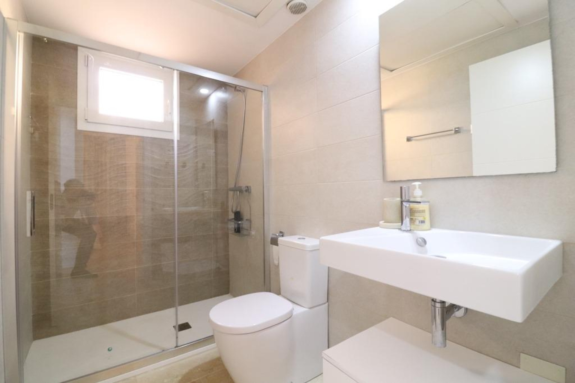 Resale - Apartment / flat - Torrevieja - Punta prima