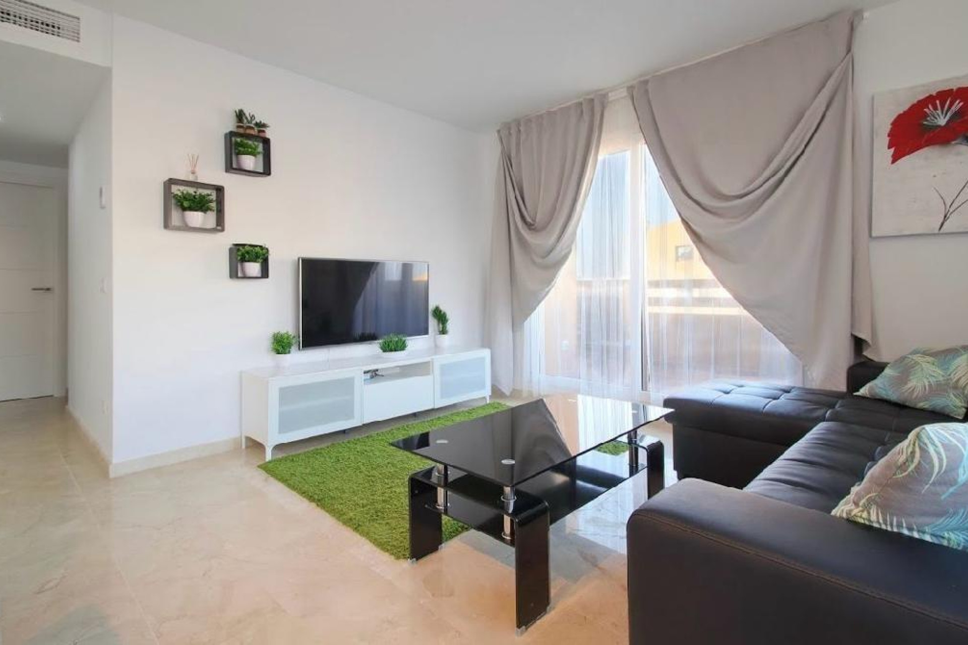 Resale - Apartment / flat - Torrevieja - Punta prima