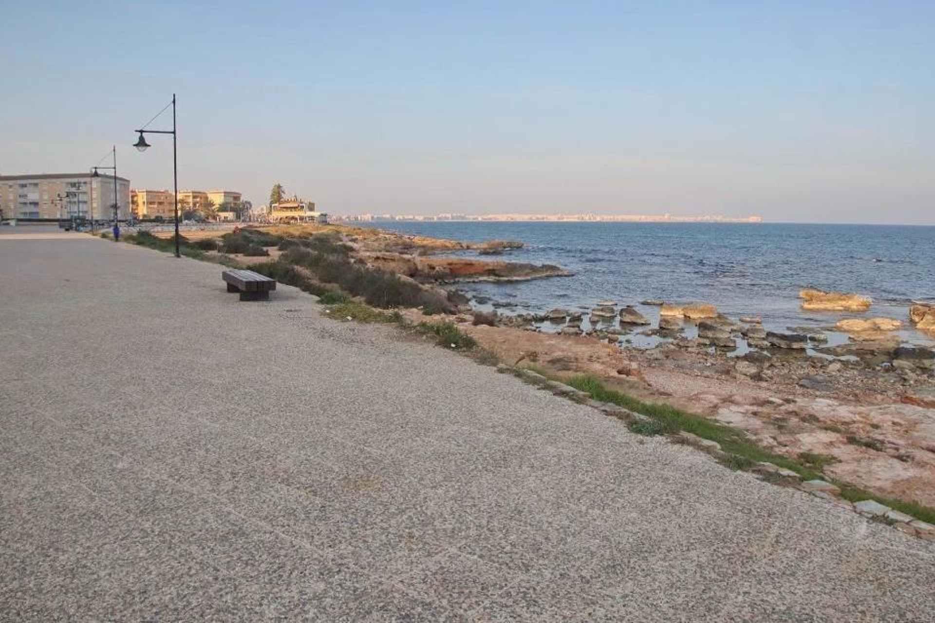 Resale - Apartment / flat - Torrevieja - Punta prima