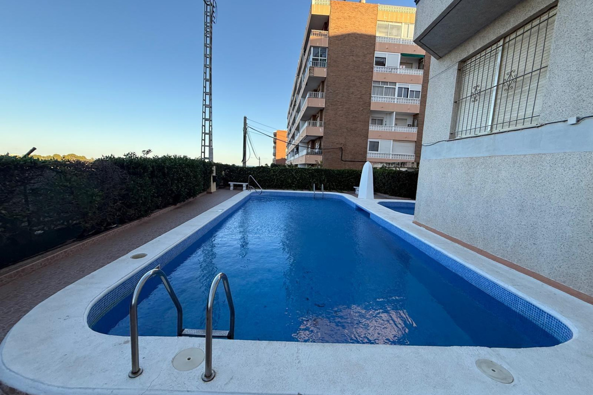 Resale - Apartment / flat - Torrevieja - Punta prima