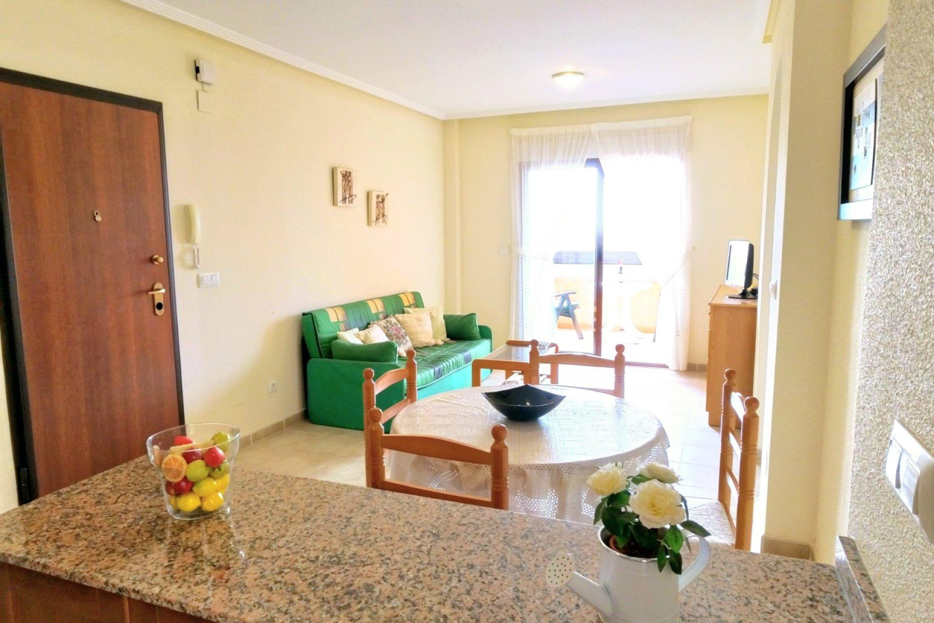 Resale - Apartment / flat - Torrevieja - Torrejón