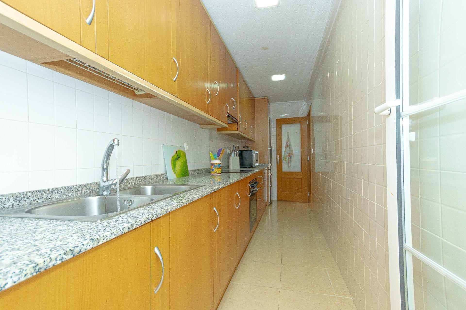 Resale - Apartment / flat - Torrevieja - torrevieja