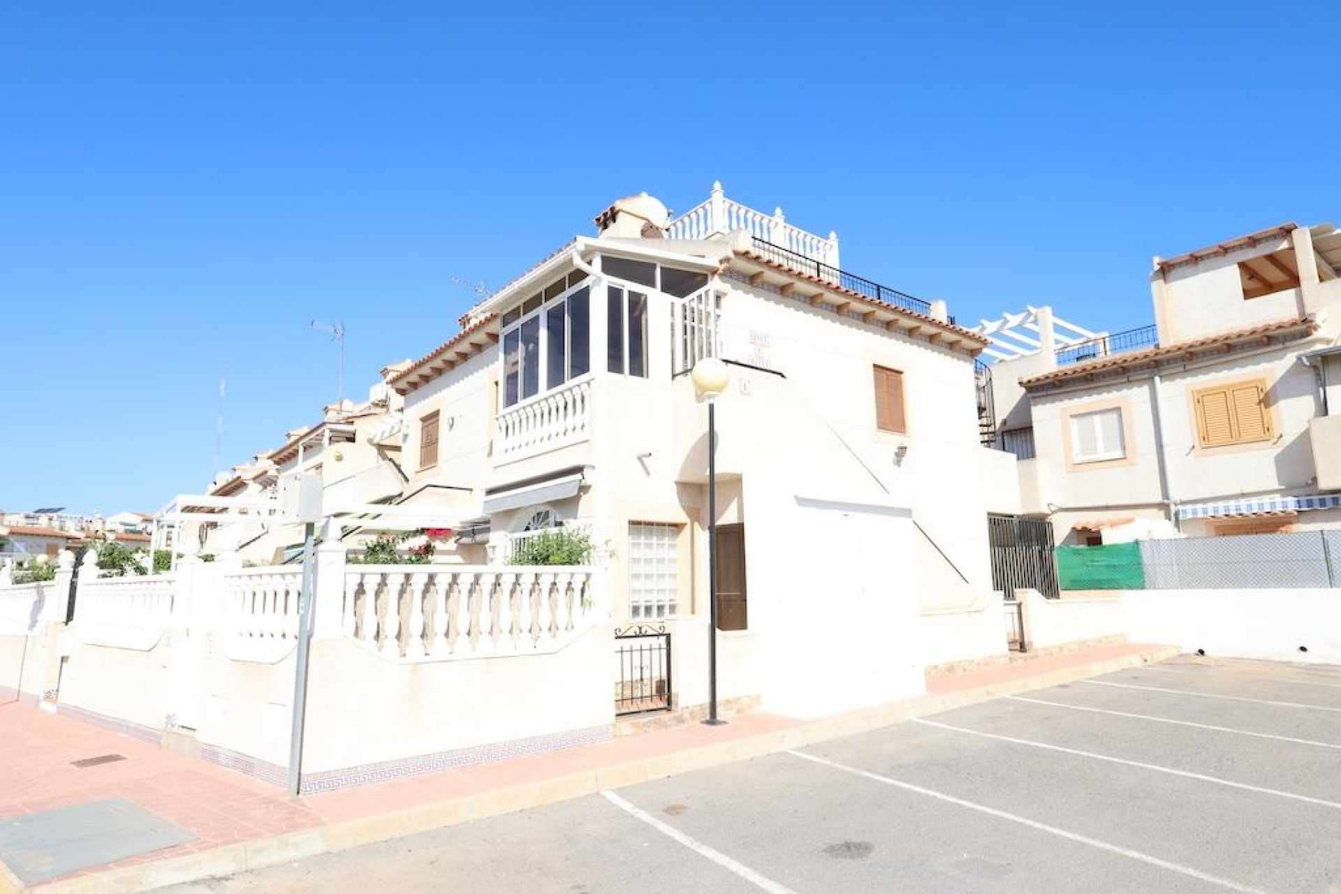 Resale - Bungalow - Guardamar del Segura - Pórtico Mediterráneo