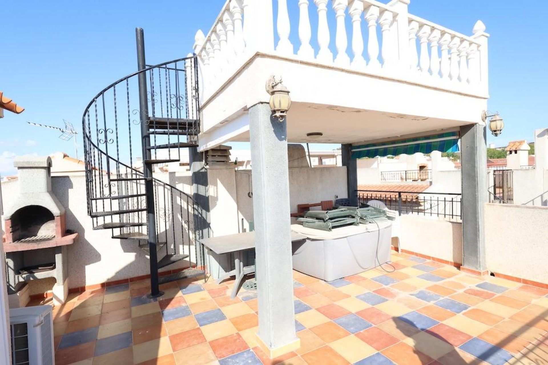 Resale - Bungalow - Guardamar del Segura - Pórtico Mediterráneo