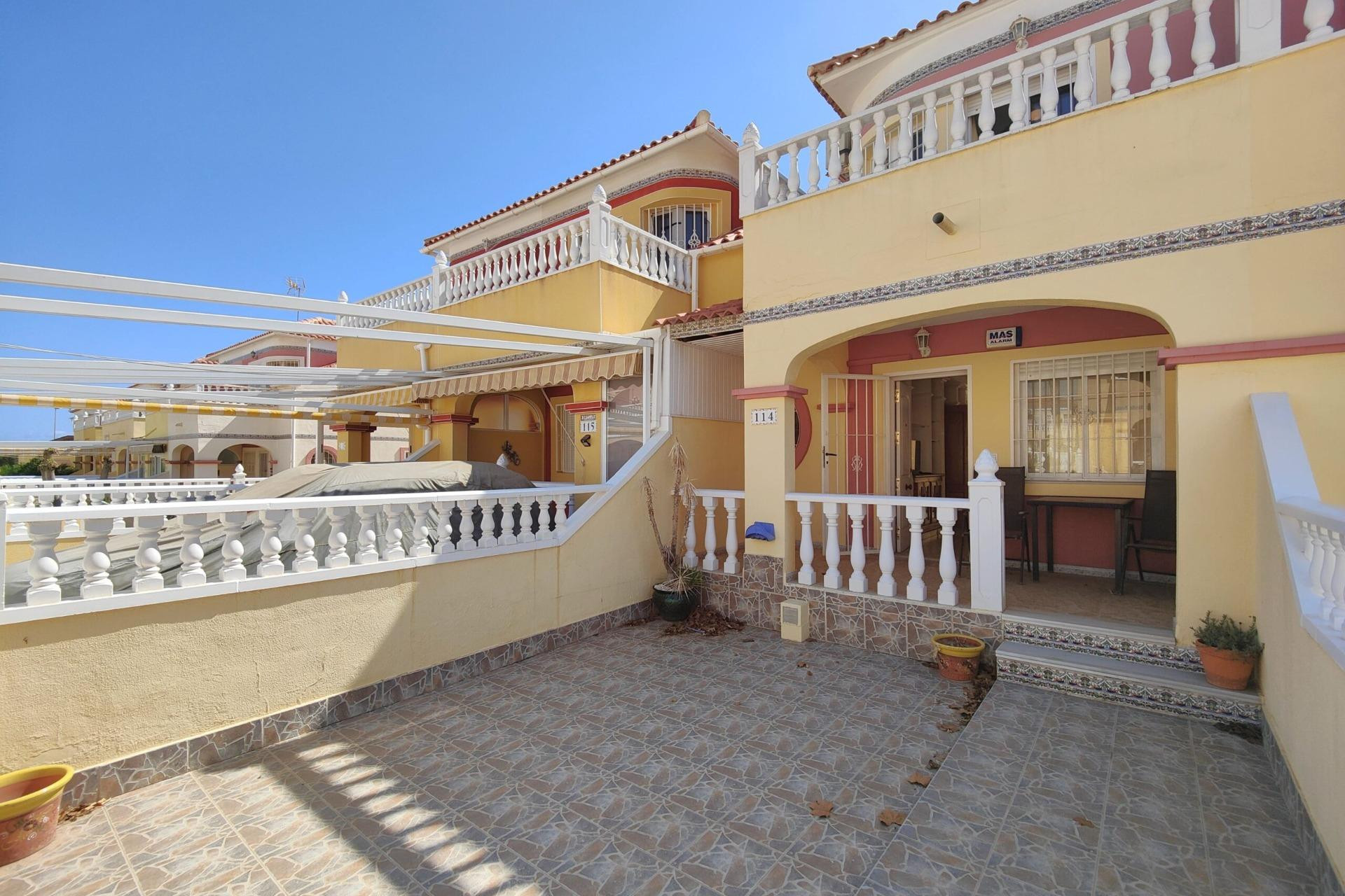 Resale - Bungalow - Orihuela Costa - Cabo Roig