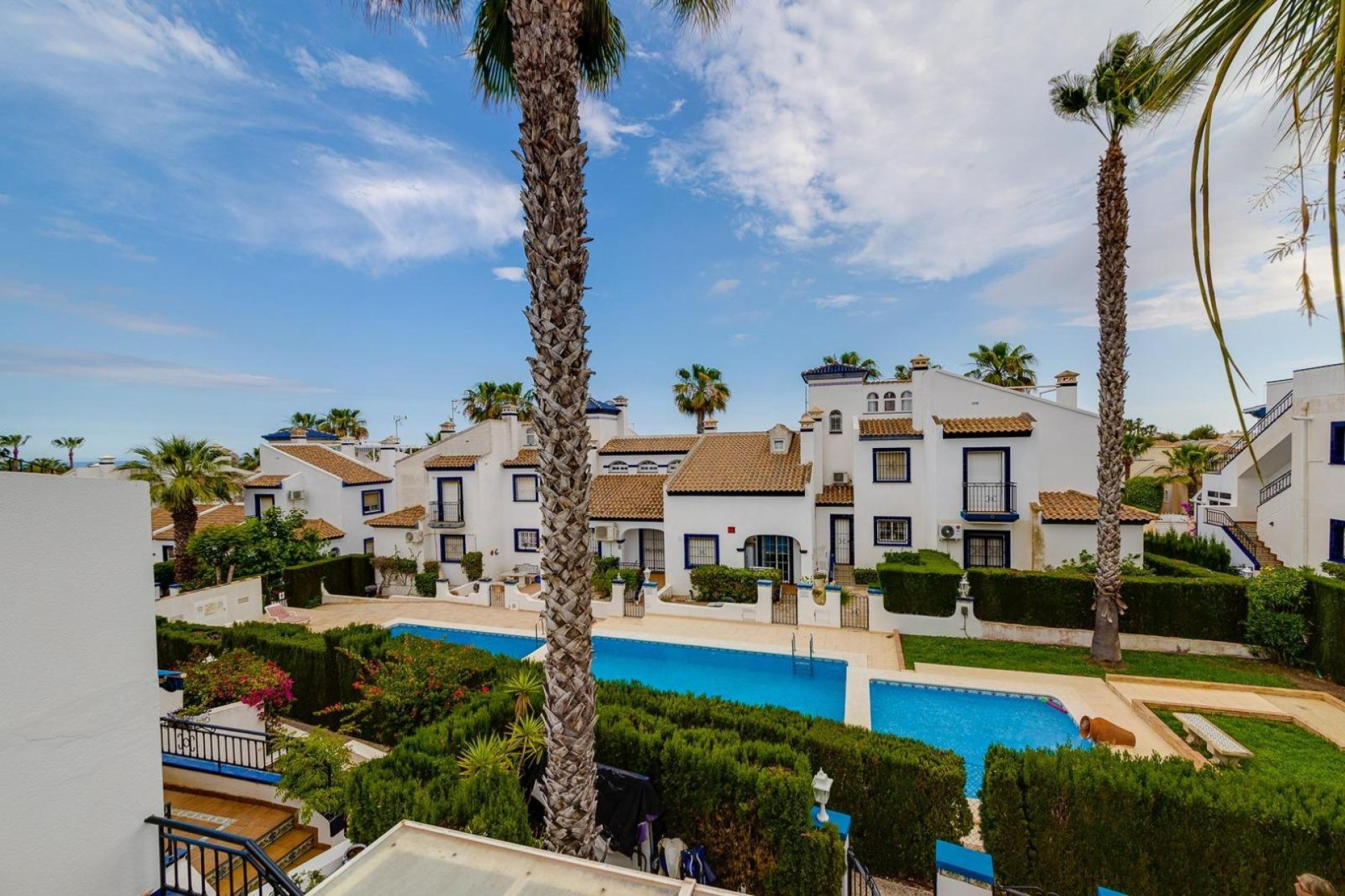 Resale - Bungalow - Orihuela Costa - Los Dolses