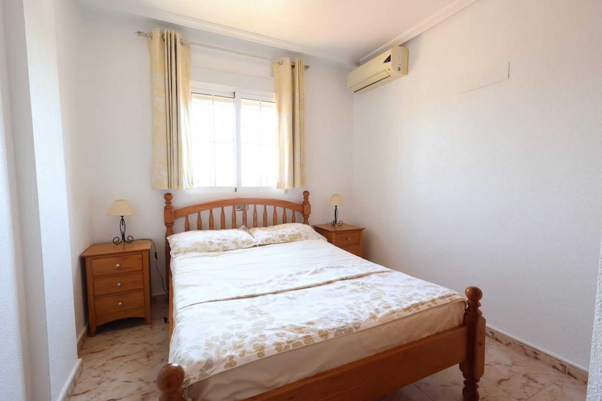 Resale - Bungalow - Orihuela Costa - Montezenia