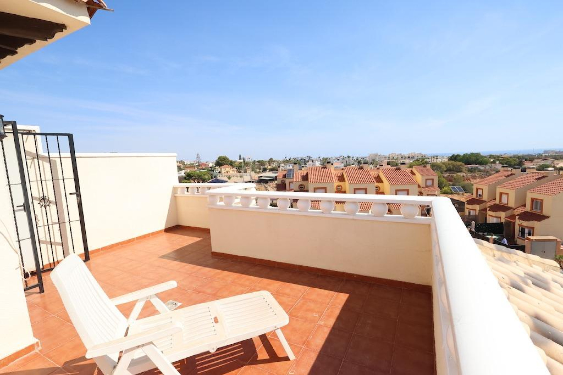 Resale - Bungalow - Orihuela Costa - Montezenia