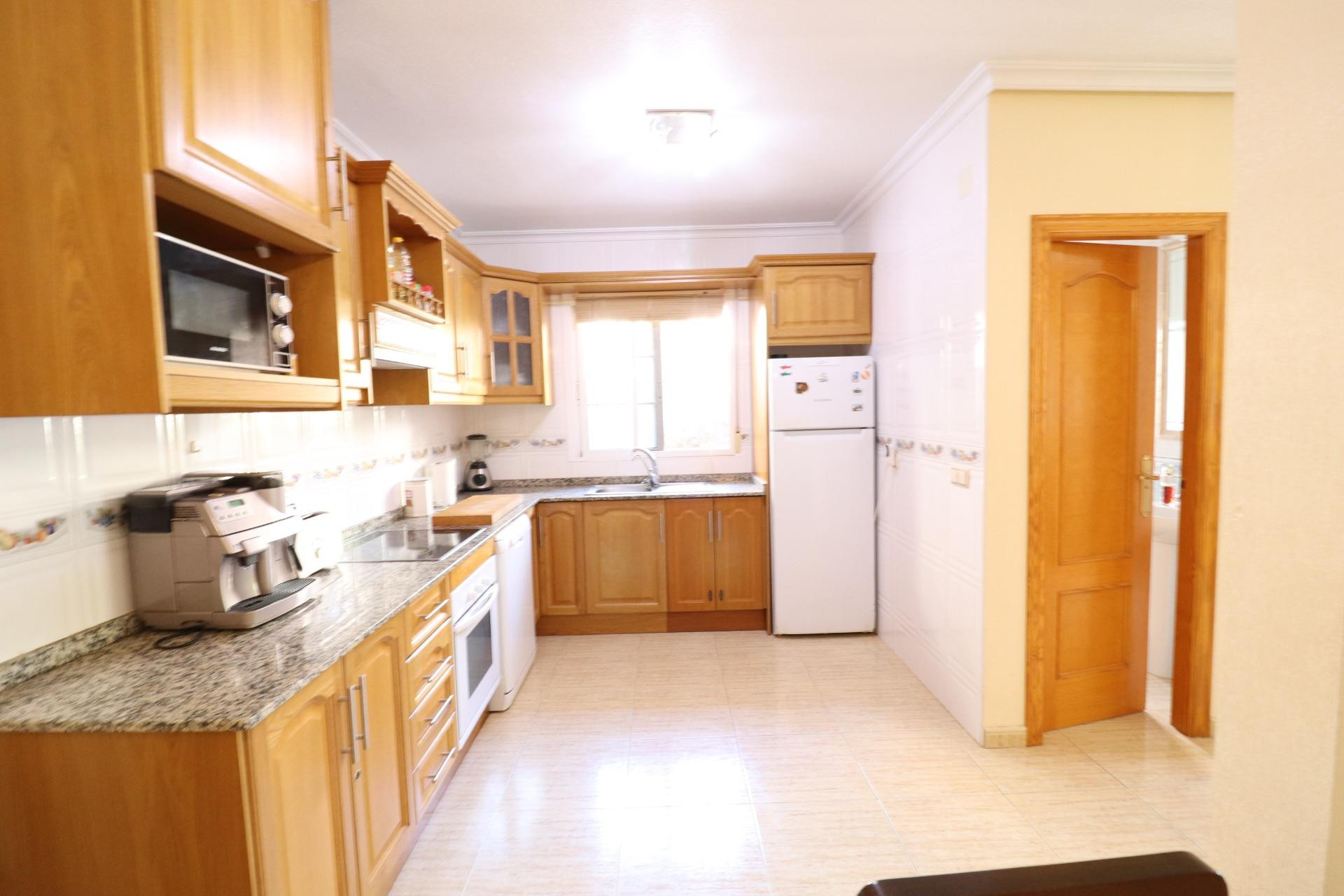 Resale - Bungalow - Orihuela Costa - PAU 26