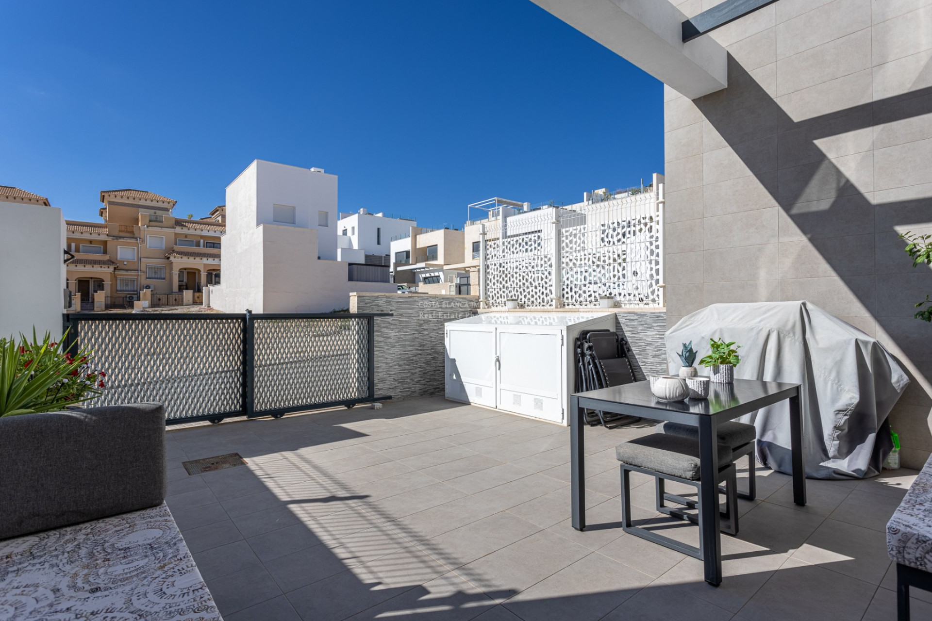 Resale - Bungalow - Orihuela Costa - Villamartín