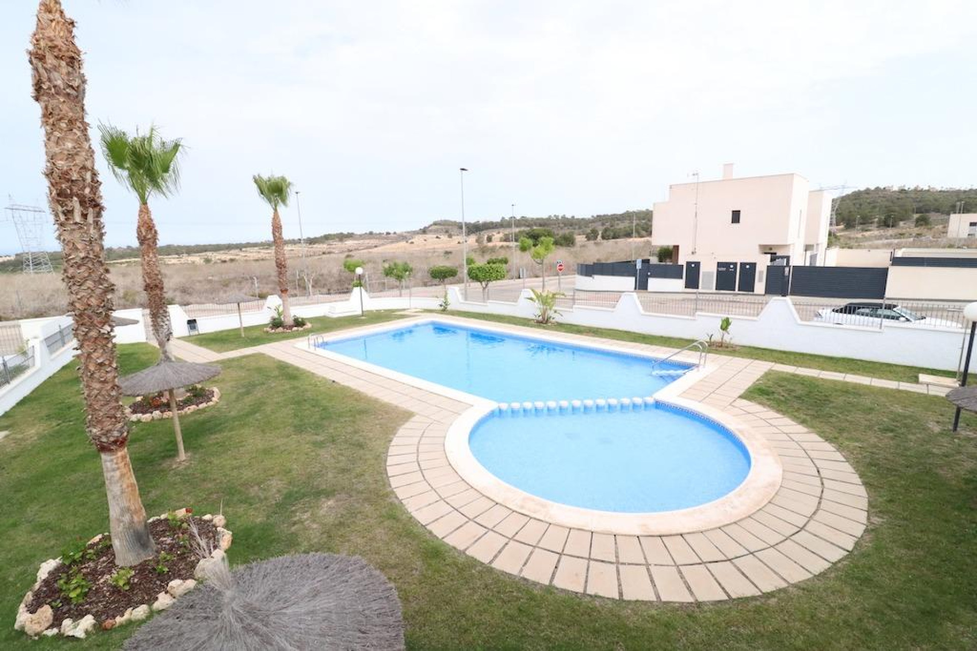 Resale - Bungalow - San Miguel de Salinas - Cerro del Sol