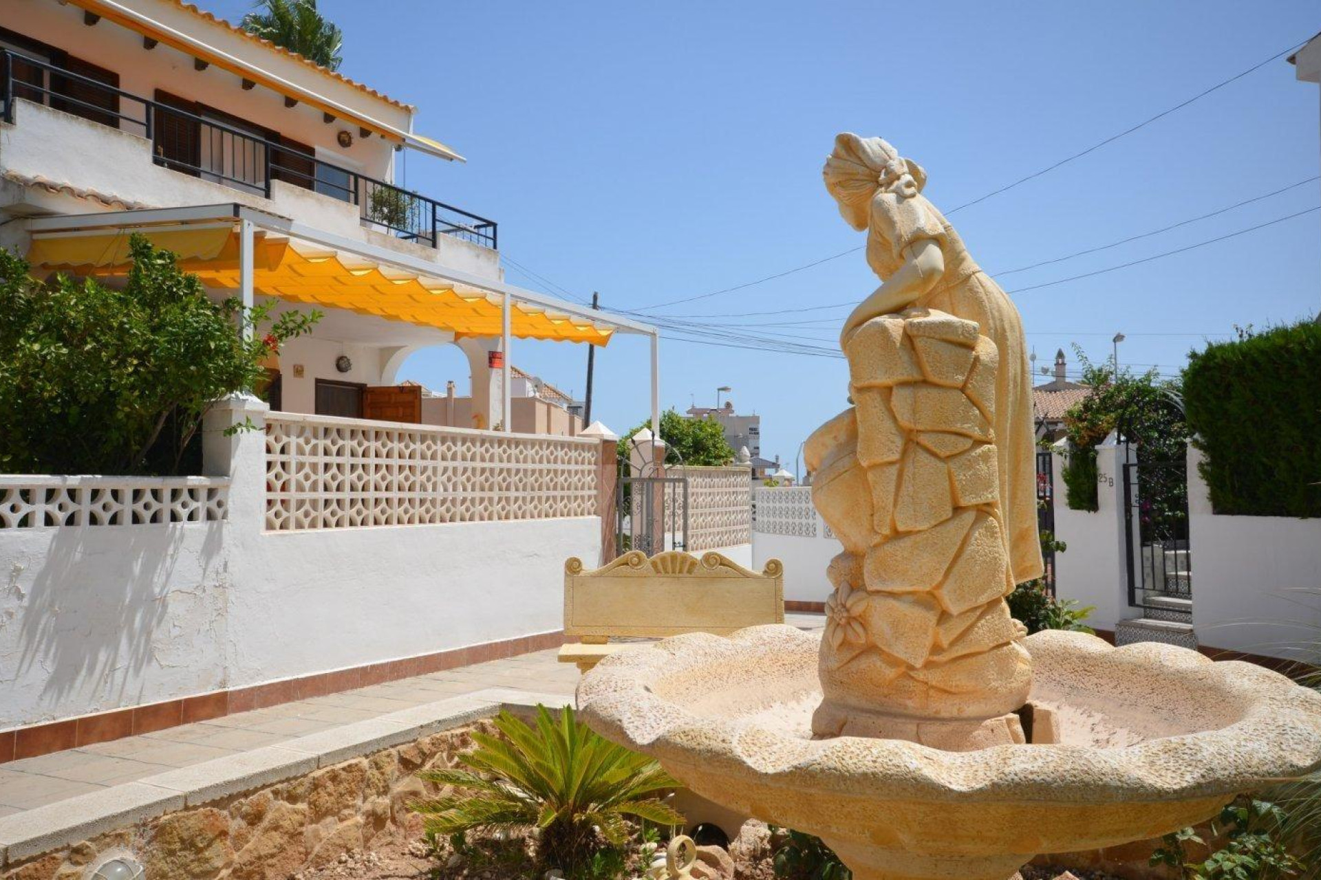 Resale - Bungalow - Torrevieja - Aguas nuevas 2