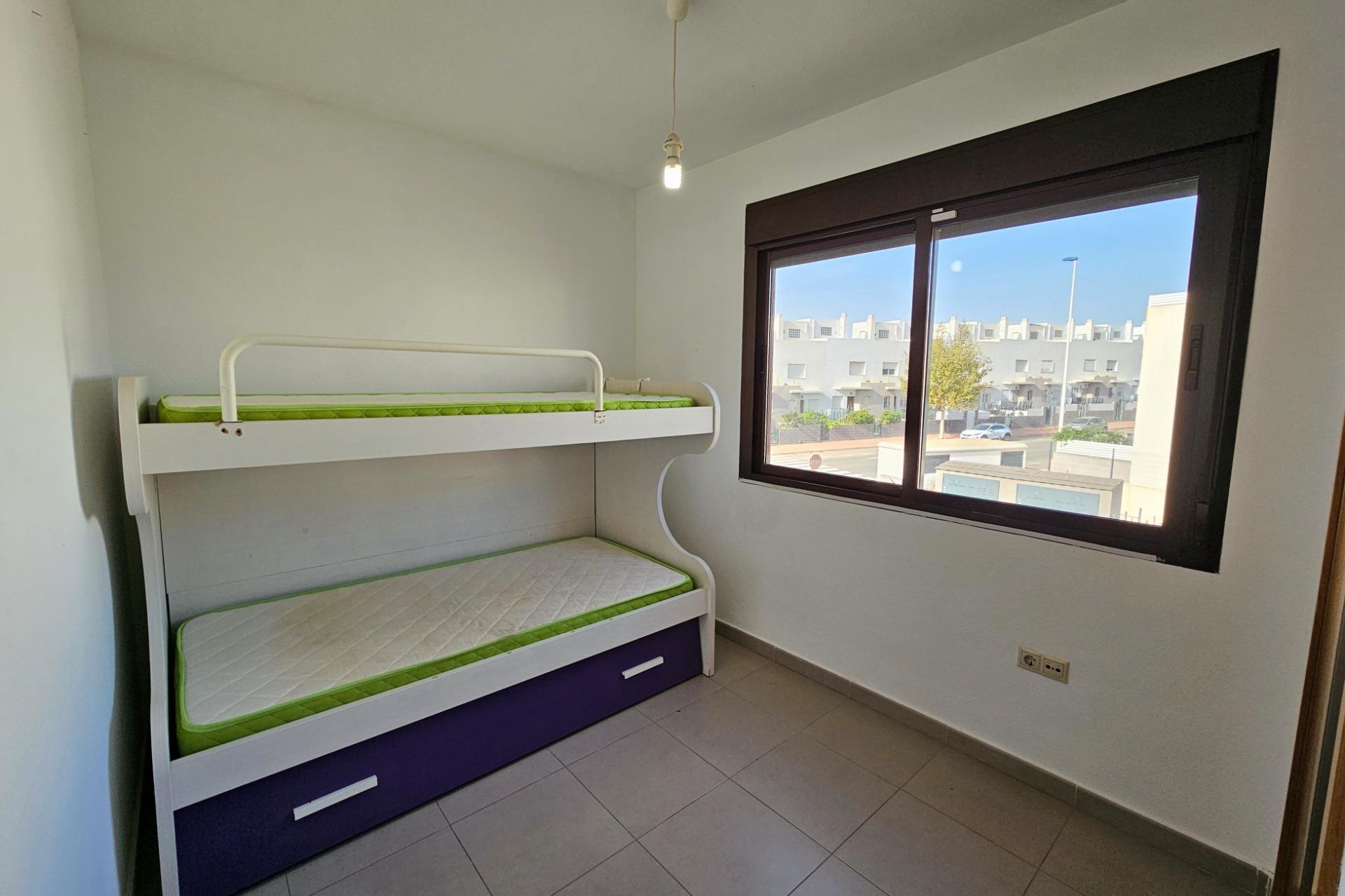 Resale - Bungalow - Torrevieja - Aguas Nuevas