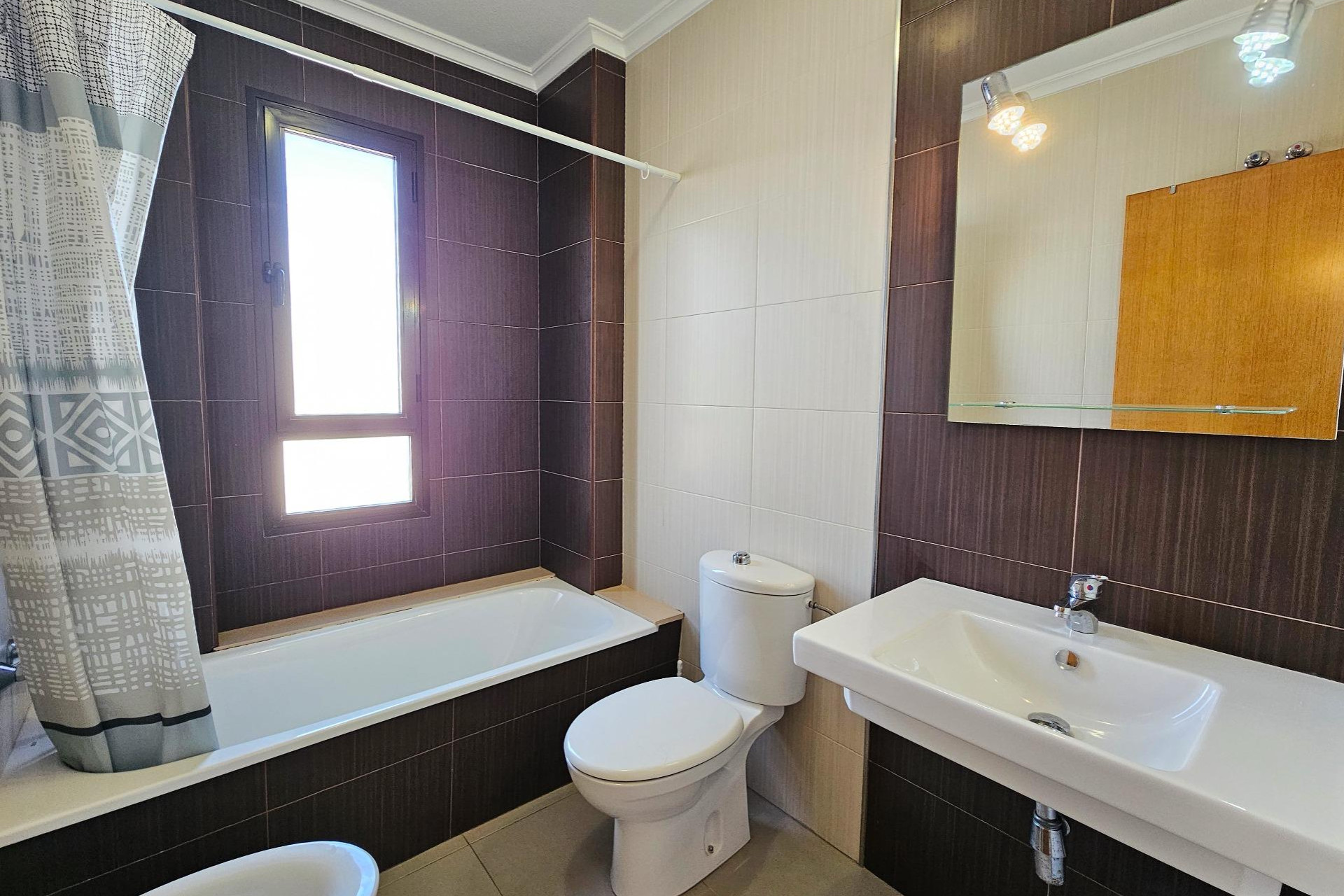 Resale - Bungalow - Torrevieja - Aguas Nuevas