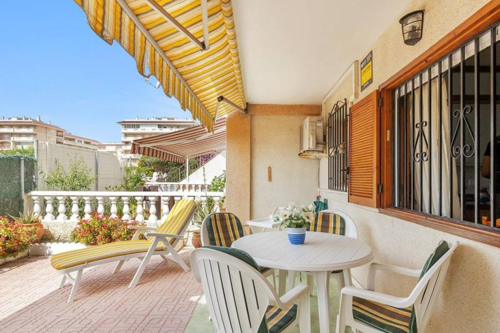 Resale - Bungalow - Torrevieja - La Mata