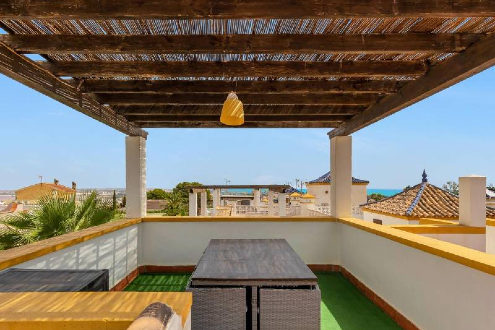 Resale - Bungalow - Torrevieja - Los altos