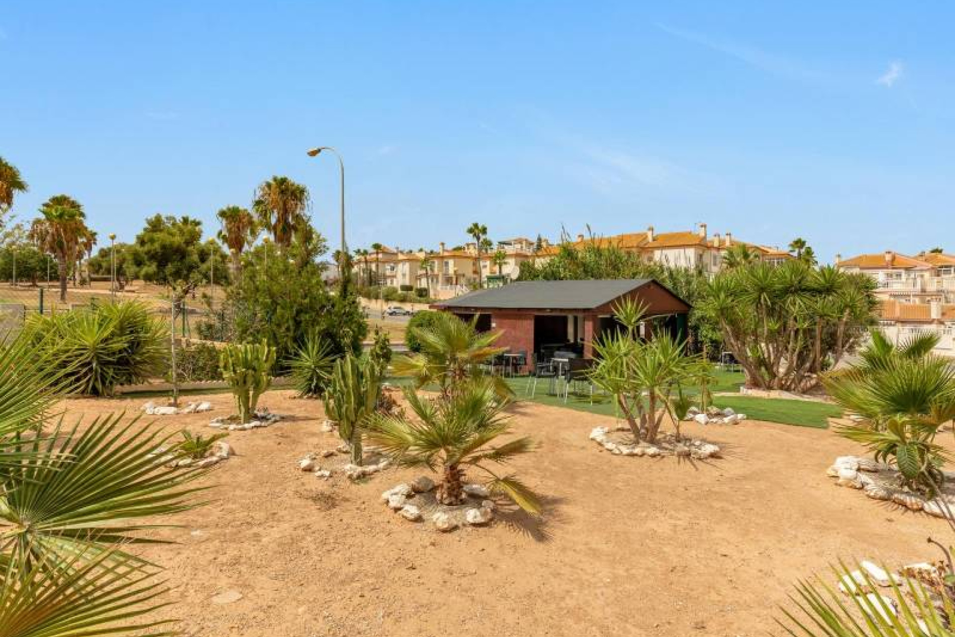 Resale - Bungalow - Torrevieja - Los altos