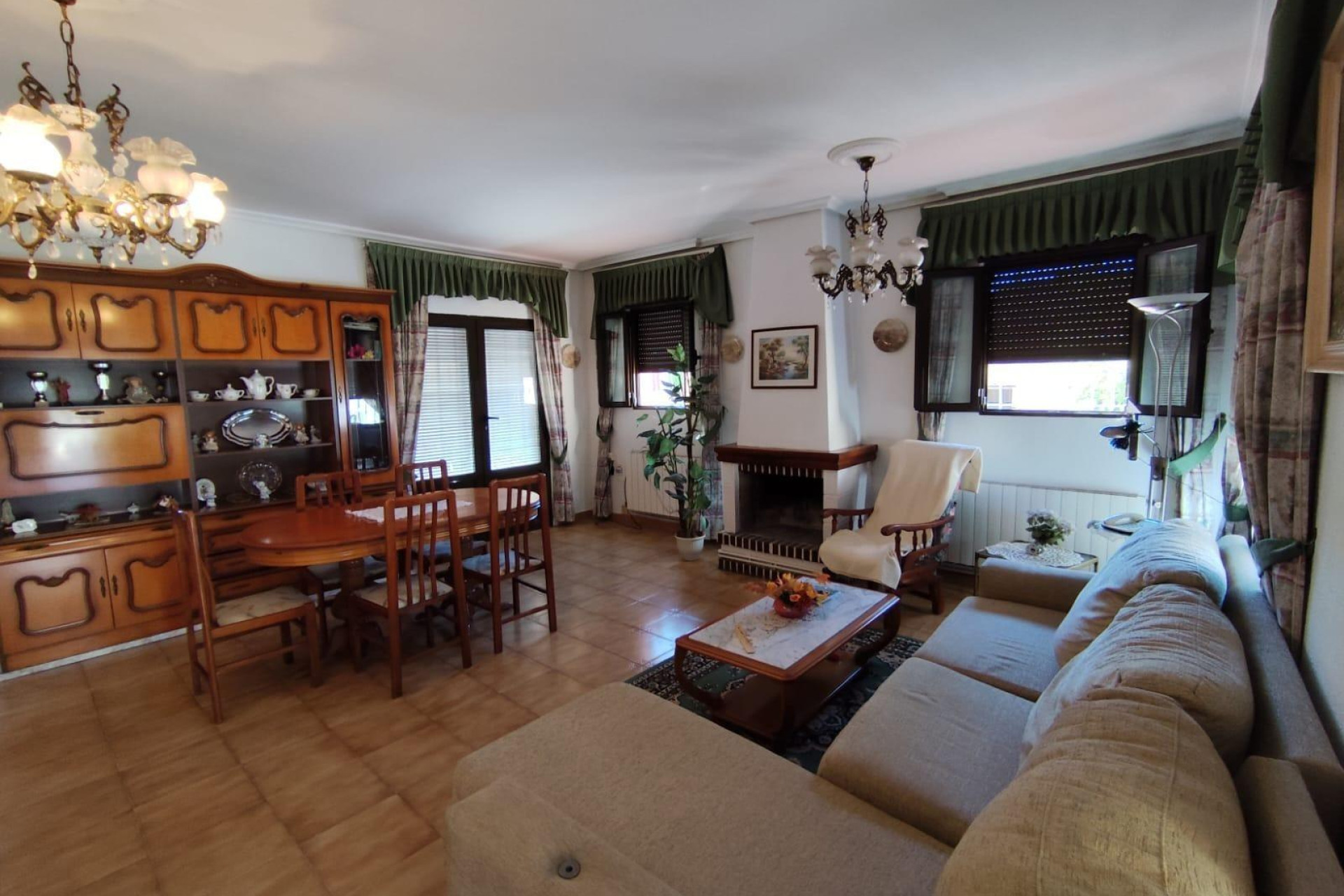 Resale - Bungalow - Torrevieja - Playa de los locos