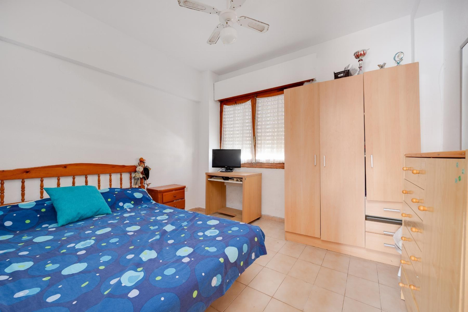 Resale - Bungalow - Torrevieja - Playa de los Naufragos