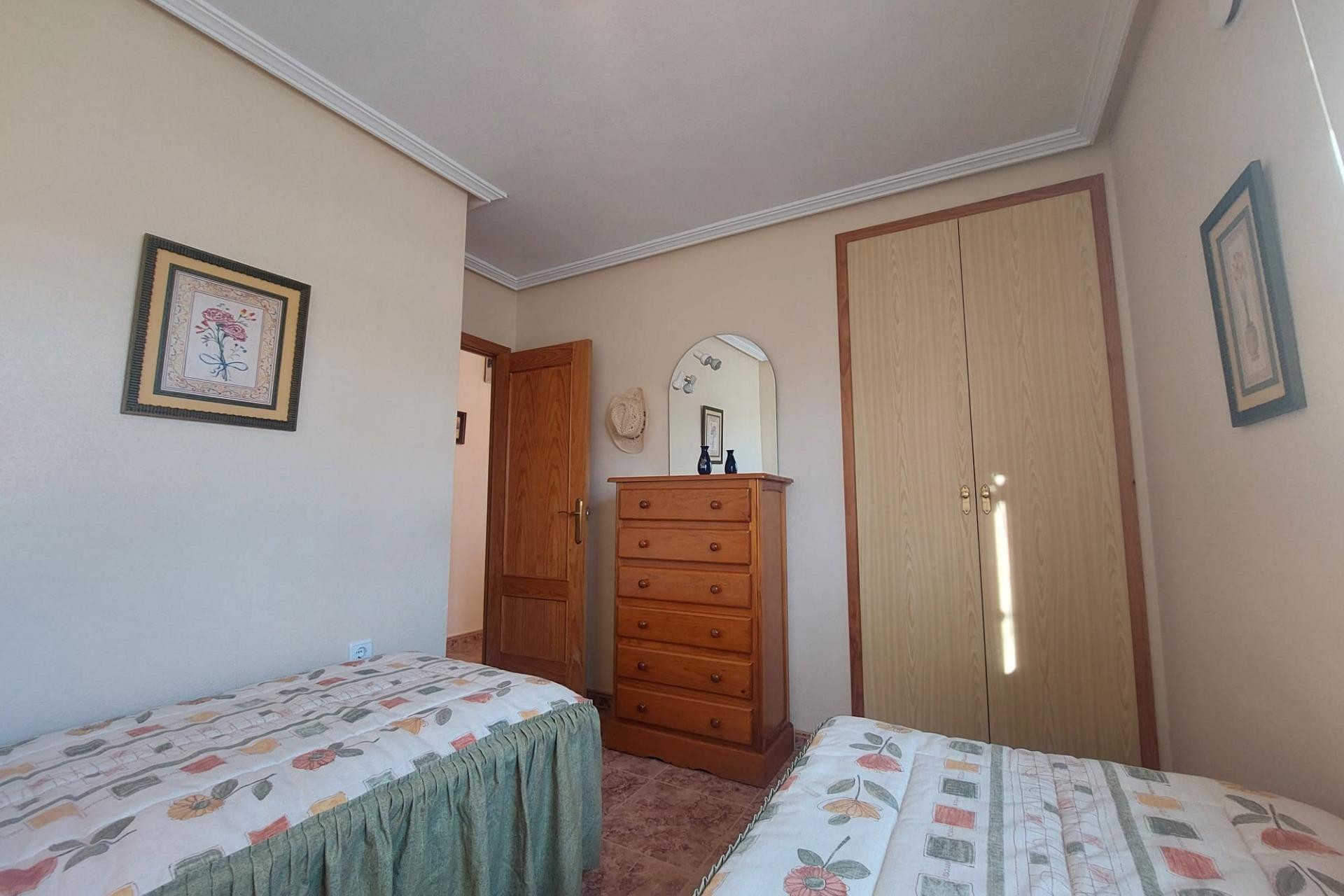 Resale - Chalet - Torrevieja - Los Balcones - Los Altos del Edén