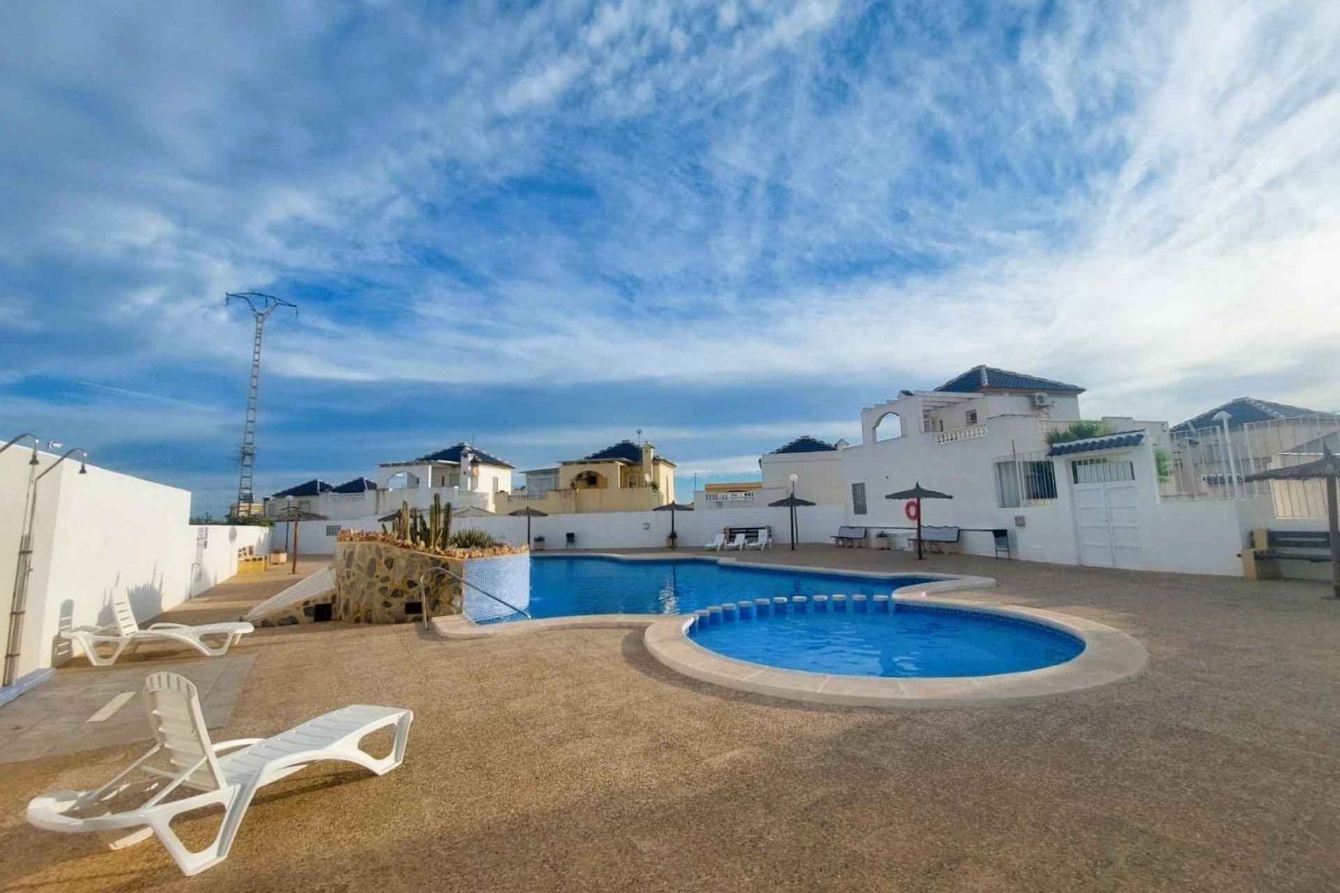 Resale - Chalet - Torrevieja - Los Balcones - Los Altos del Edén