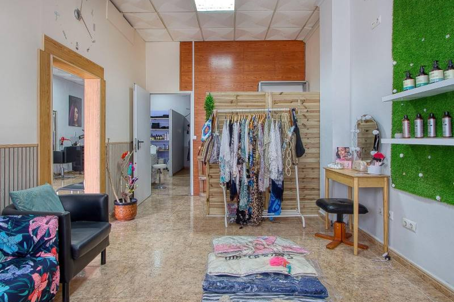 Resale - Commercial - Torrevieja - La Mata