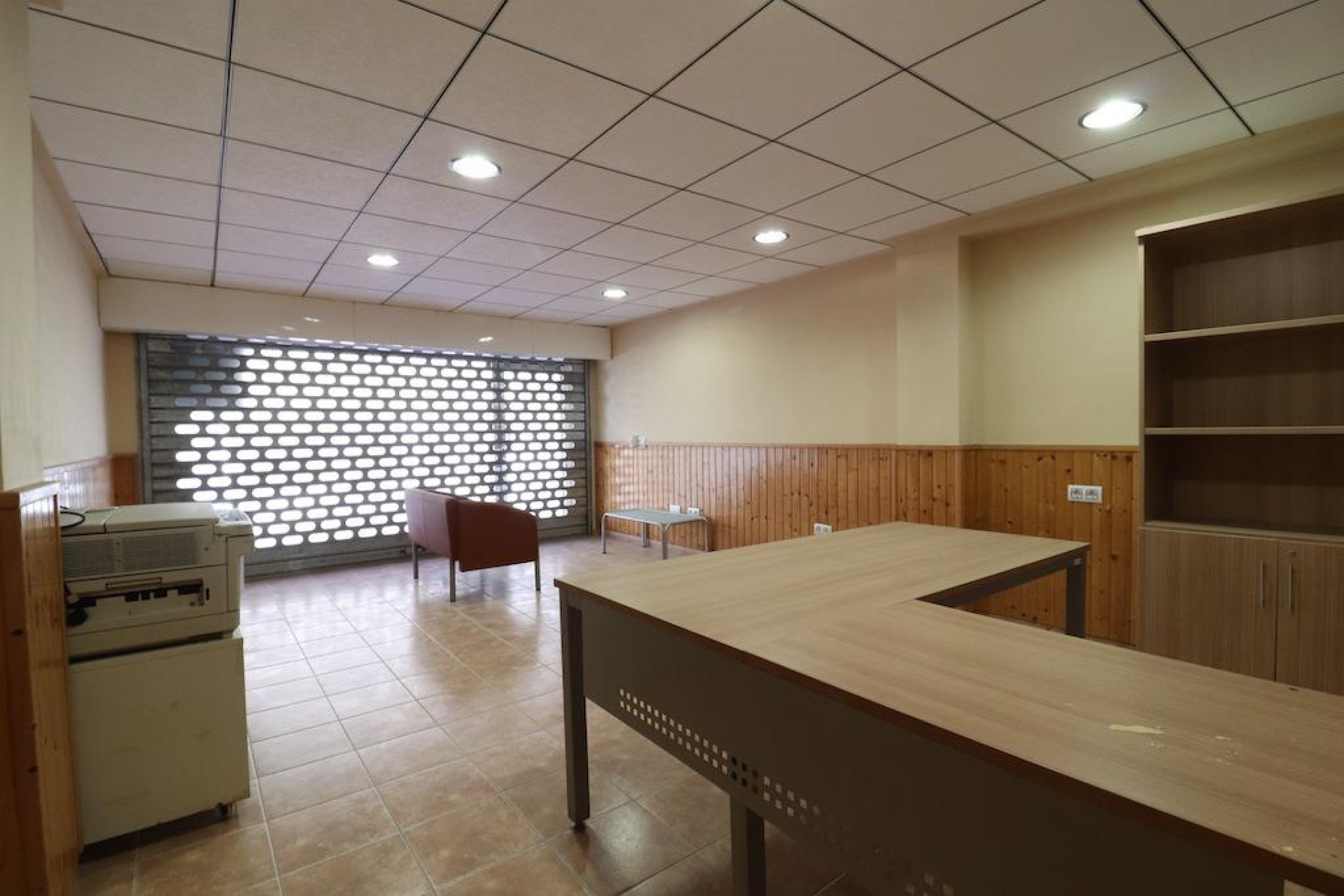 Resale - Commercial - Torrevieja - Playa del Cura