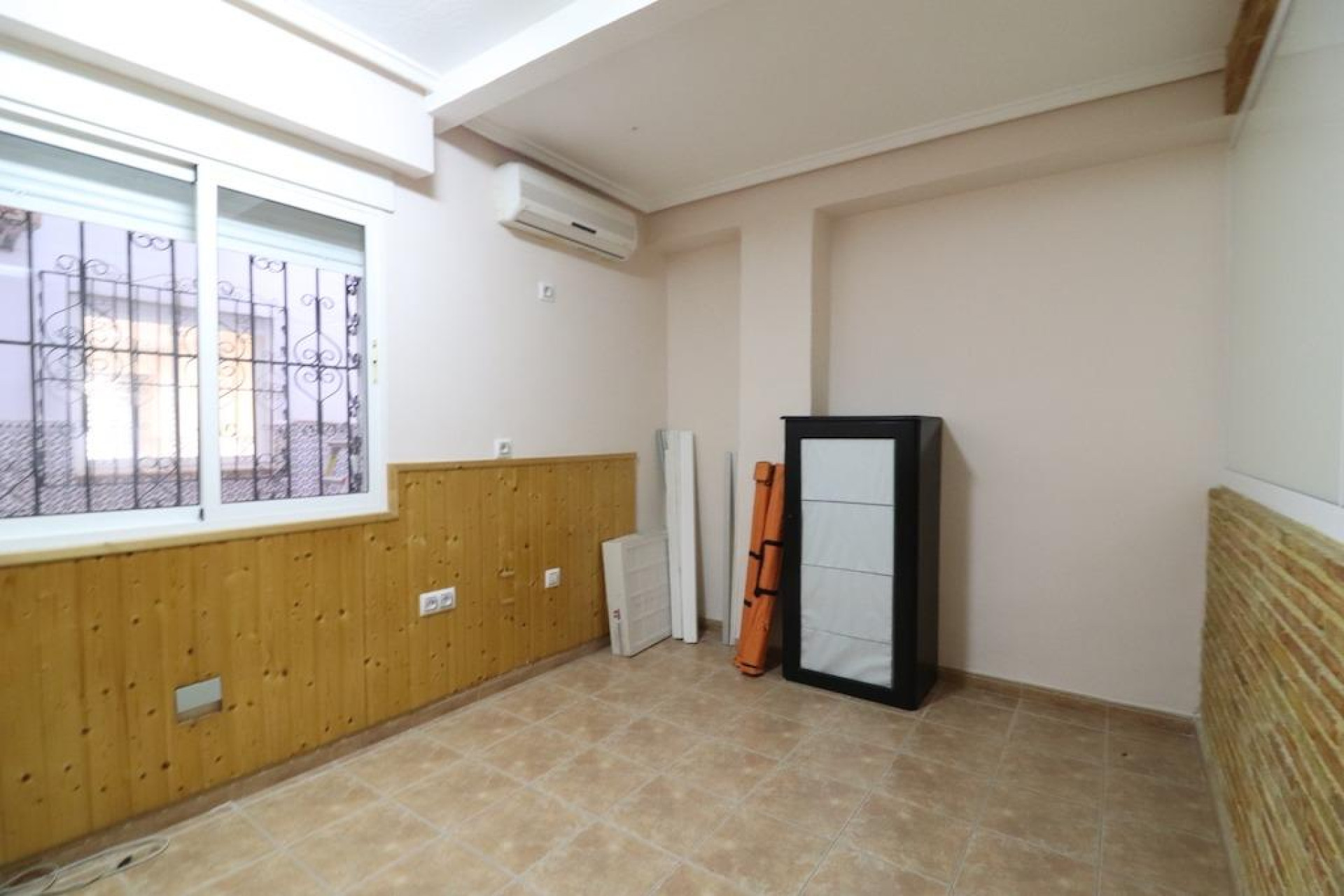 Resale - Commercial - Torrevieja - Playa del Cura