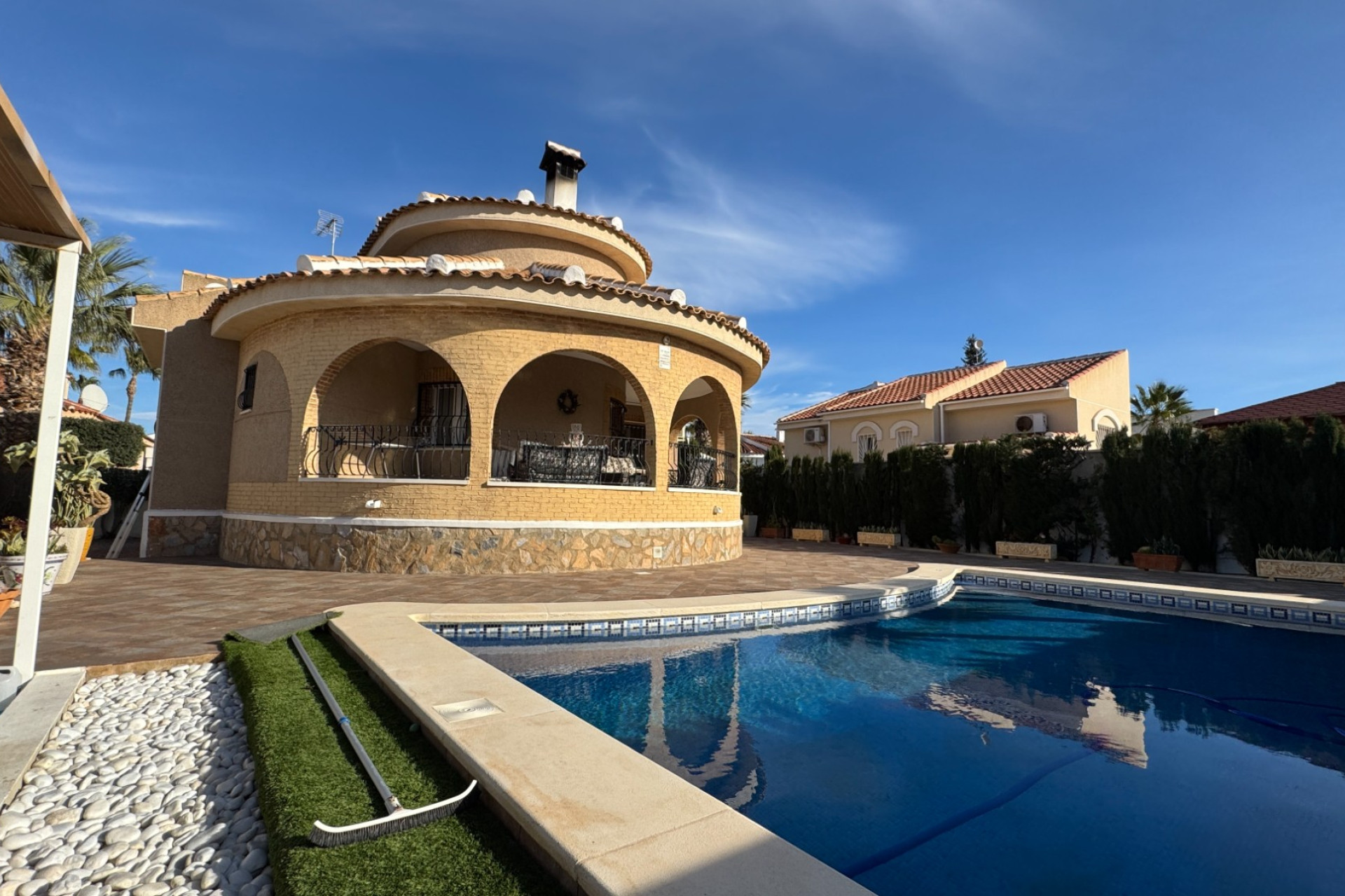 Resale - Villa - Benijofar - Monte Azul