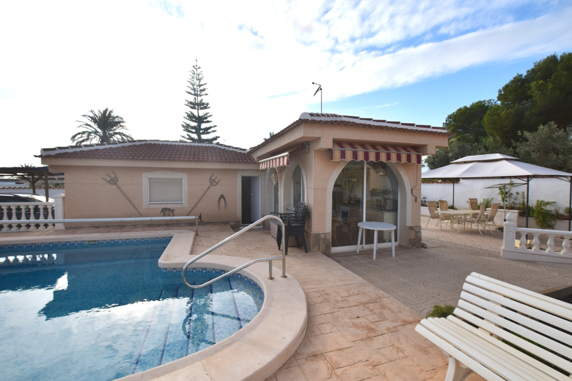 Resale - Villa - Ciudad Quesada - Central Quesada