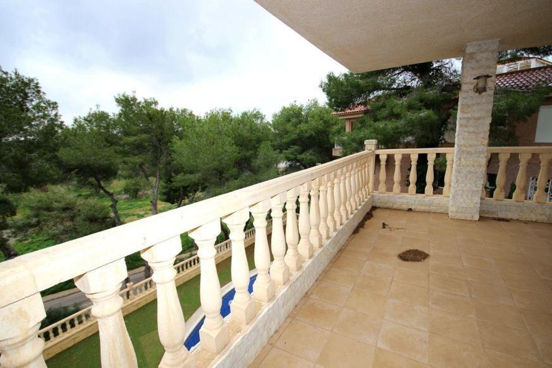 Resale - Villa - Orihuela Costa - Altos de Campoamor