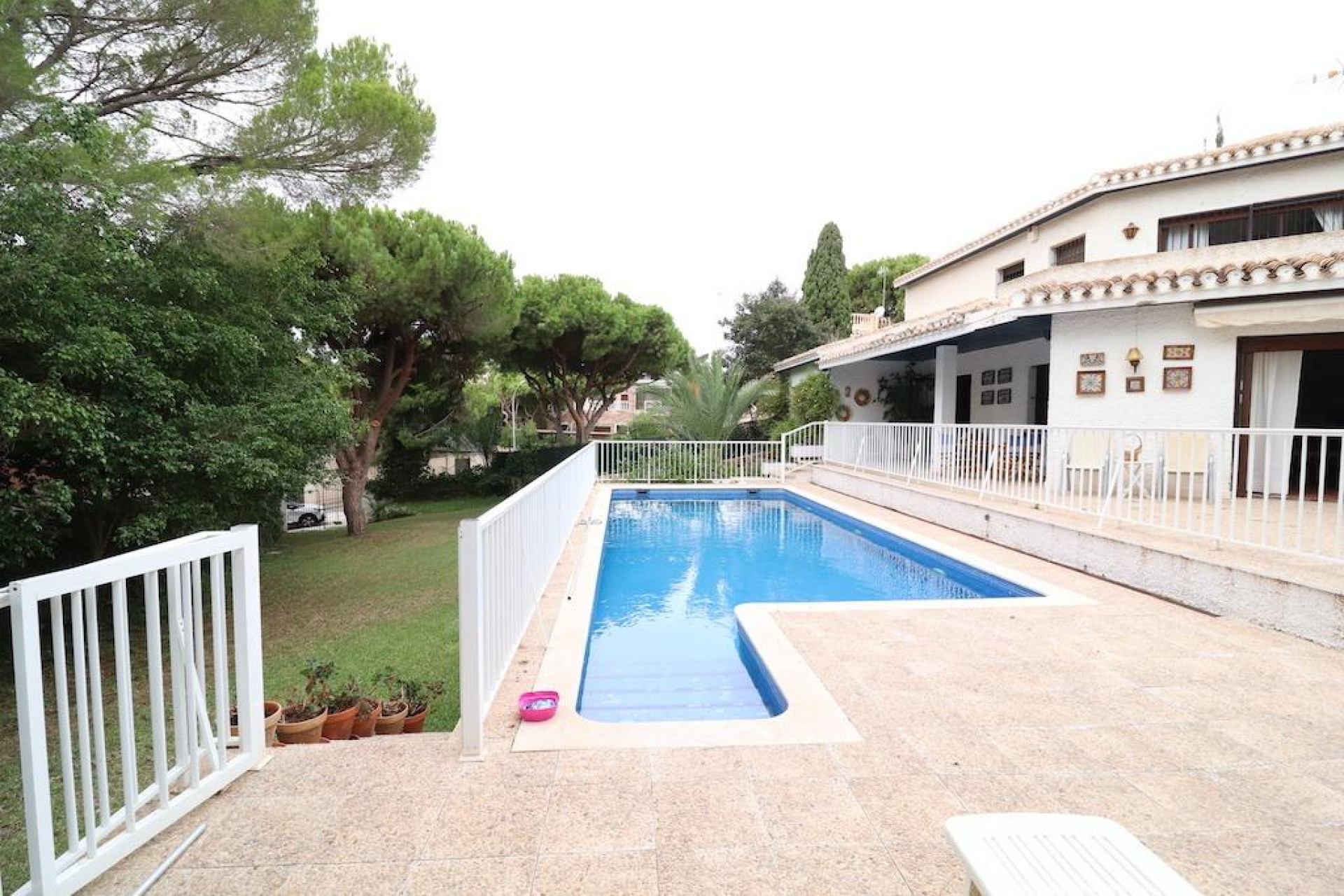 Resale - Villa - Orihuela Costa - Campoamor