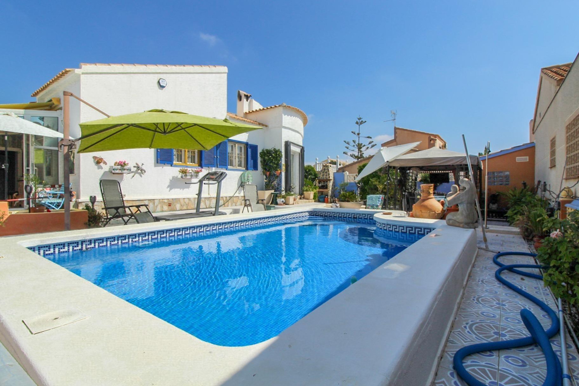 Resale - Villa - Orihuela Costa - La Florida