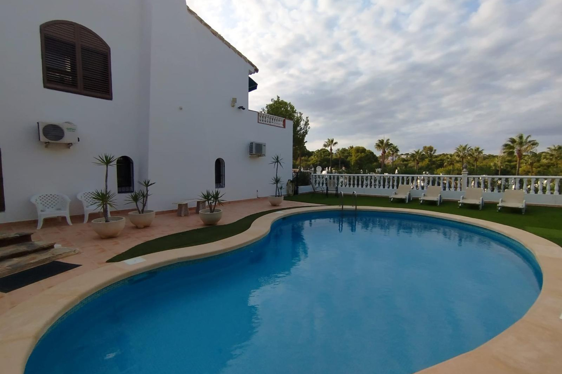 Resale - Villa - Orihuela Costa - Las Filipinas