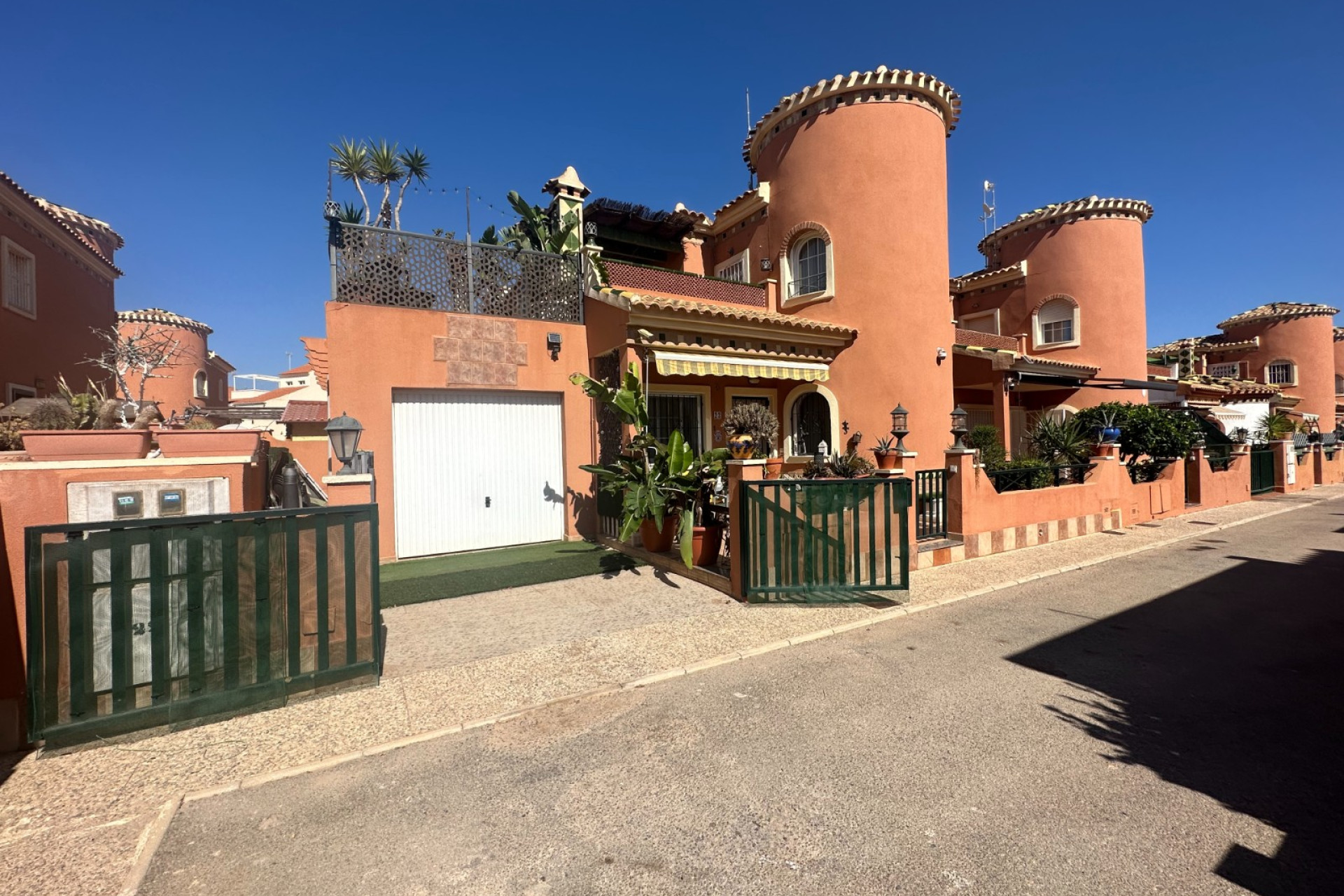 Resale - Villa - Orihuela Costa - Playa Flamenca