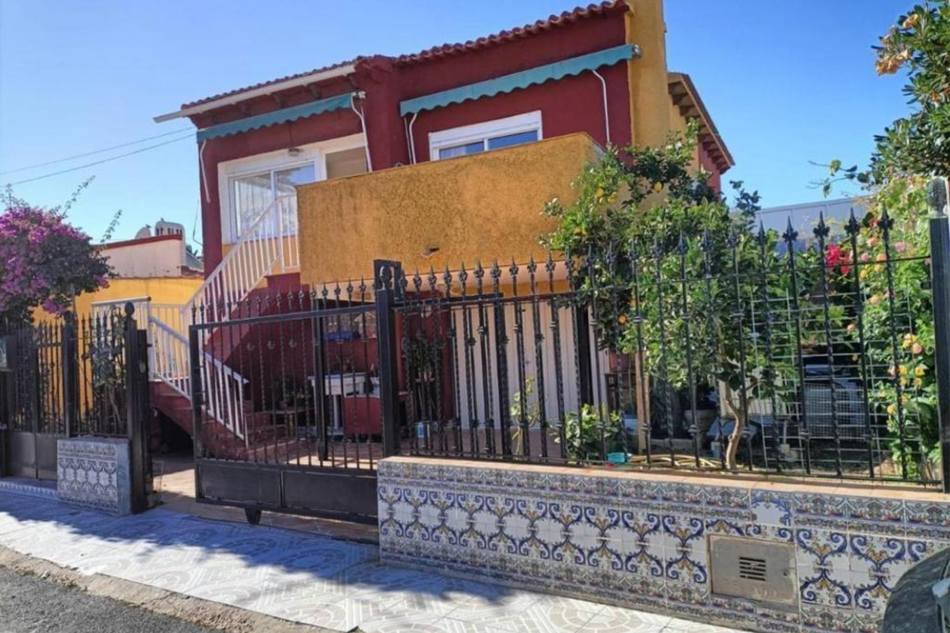 Resale - Villa - Orihuela Costa - Punta Prima