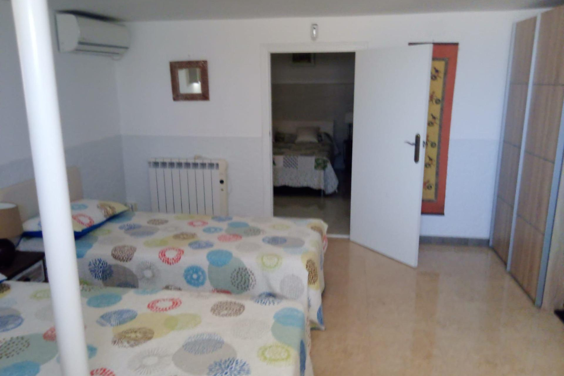 Resale - Villa - Torrevieja - Eliseos playa