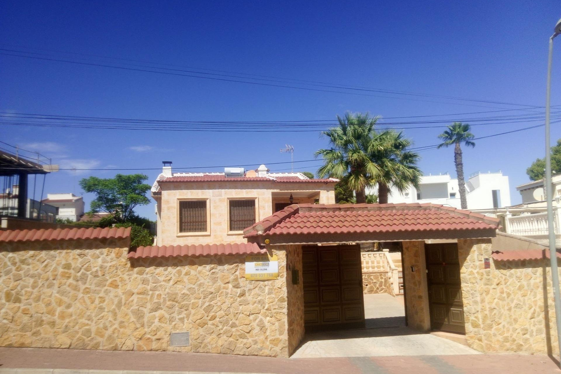 Resale - Villa - Torrevieja - Eliseos playa